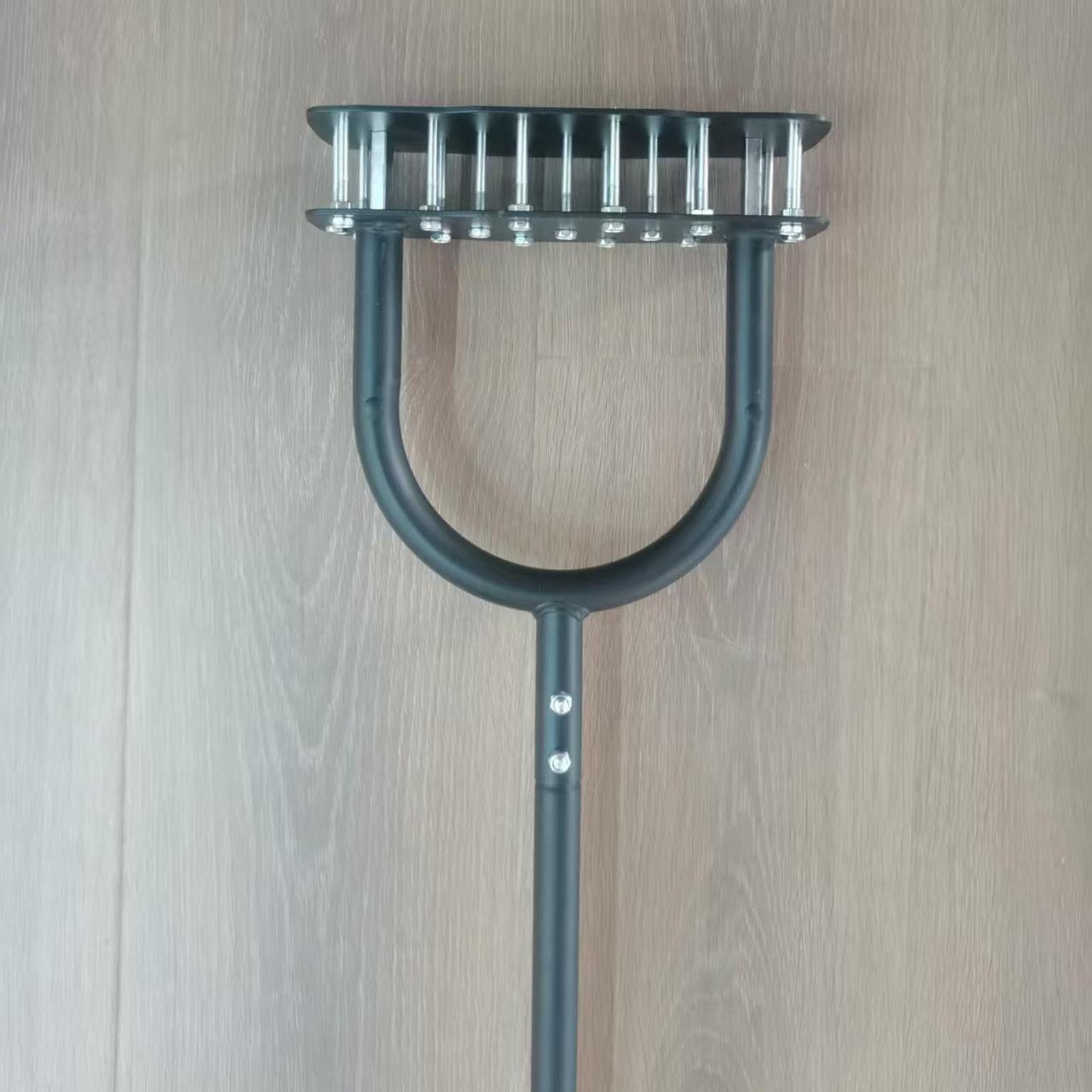 Aerator trawnika 15 Kolców Ze Stali Nierdzewnej, Wytrzymały I Ręczny | Aerator gruntowy Do Ogrodu, Patio, Rabat Kwiatowych, Podwórka, Spulchniania Gleby Oraz Pielęgnacji Parku