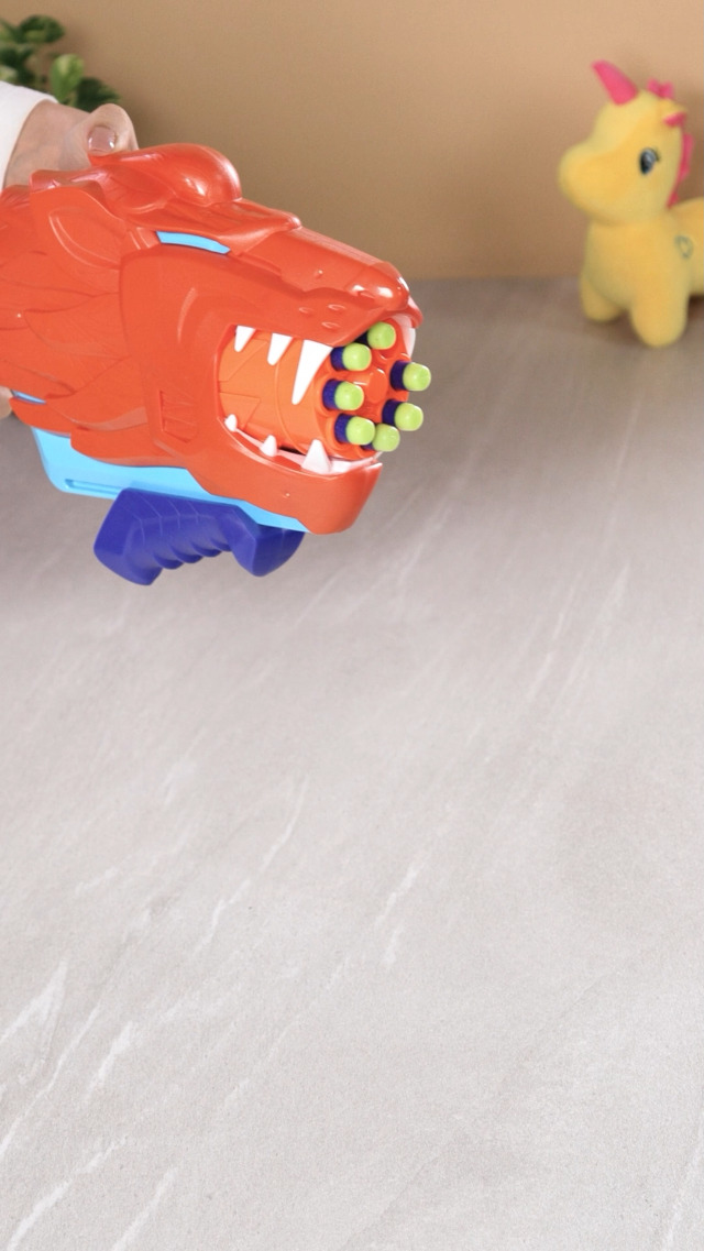 Nerf - Junior Wild Lionfury, blaster facile da usare, 16 dardi Elite, blaster, giocattoli a tema leoni, giocattoli da esterno