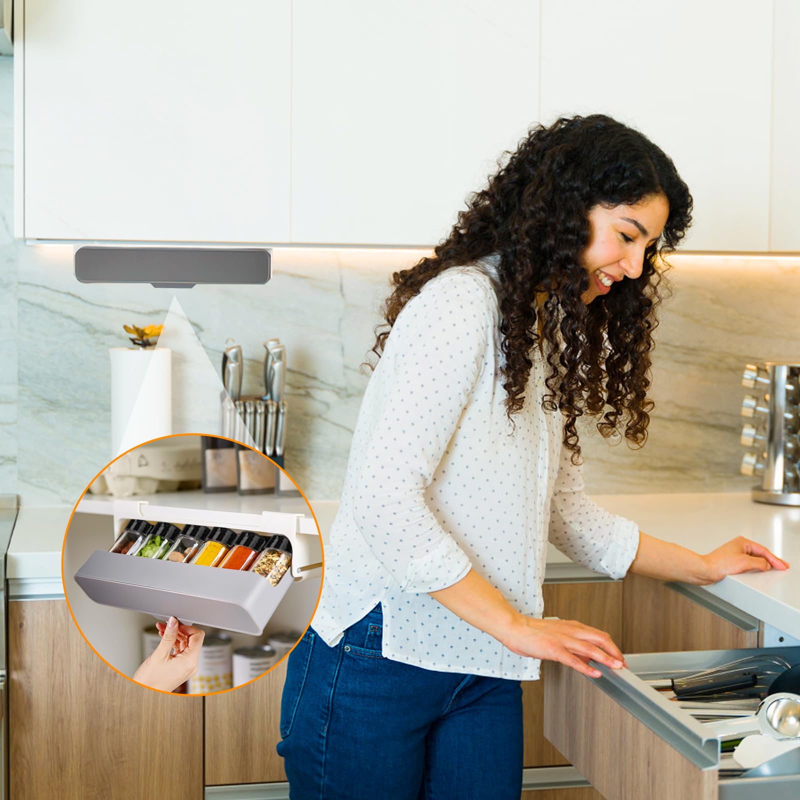 Étagère à Épices Extensible Avec 6 Pots – Organisateur Suspendu Sous Meuble Cuisine Sans Perçage, Rangement Épices Auto