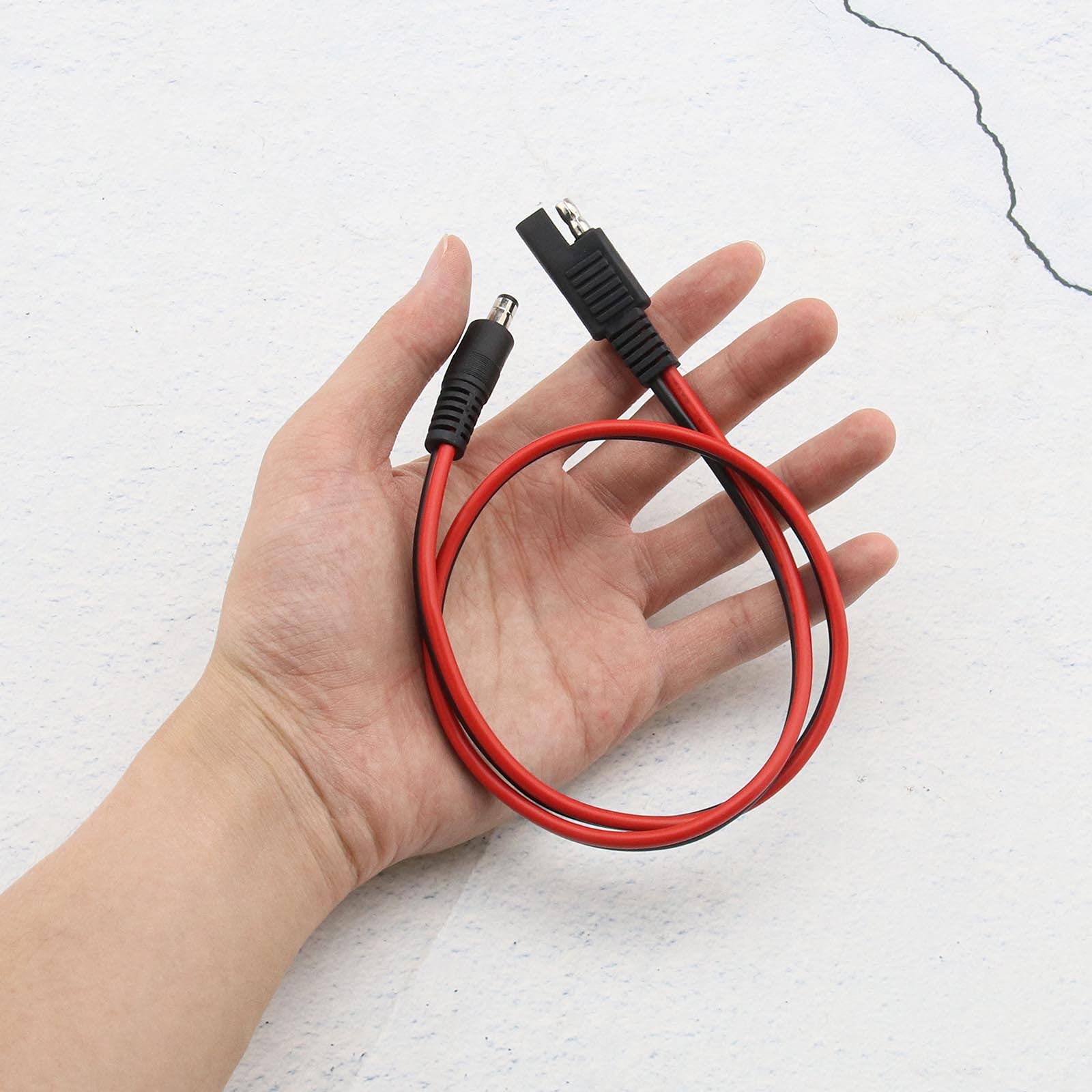 Create Idea Lot De 2 Câbles De Connecteurs CC Vers SAE Mâle Vers DC Mâle Avec Capuchon Anti-poussière En Cuivre Pour Déconnexion/connexion Rapide 16 AWG Rouge Noir 5,5 Mm X 2,1 Mm