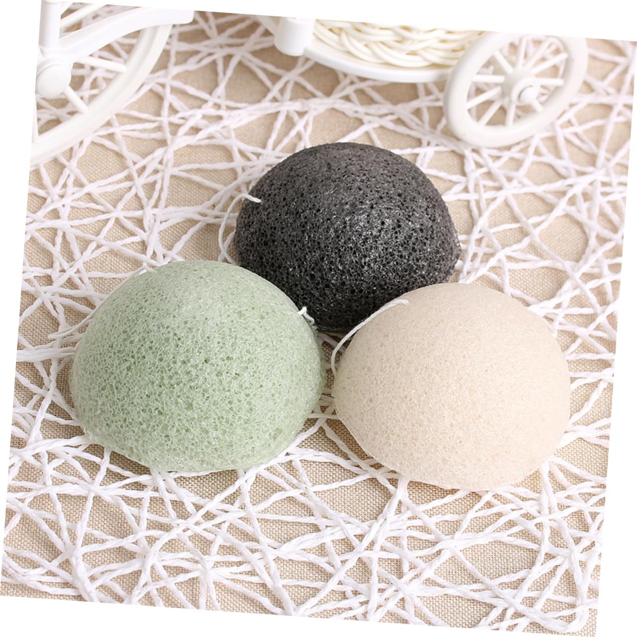 SHERCHPRY Facial Exfoliating Sponge with Activated Charcoal Gentle Cleaning for All Skin Types Deep Cleansing Exfoliating for Sensitive Aid