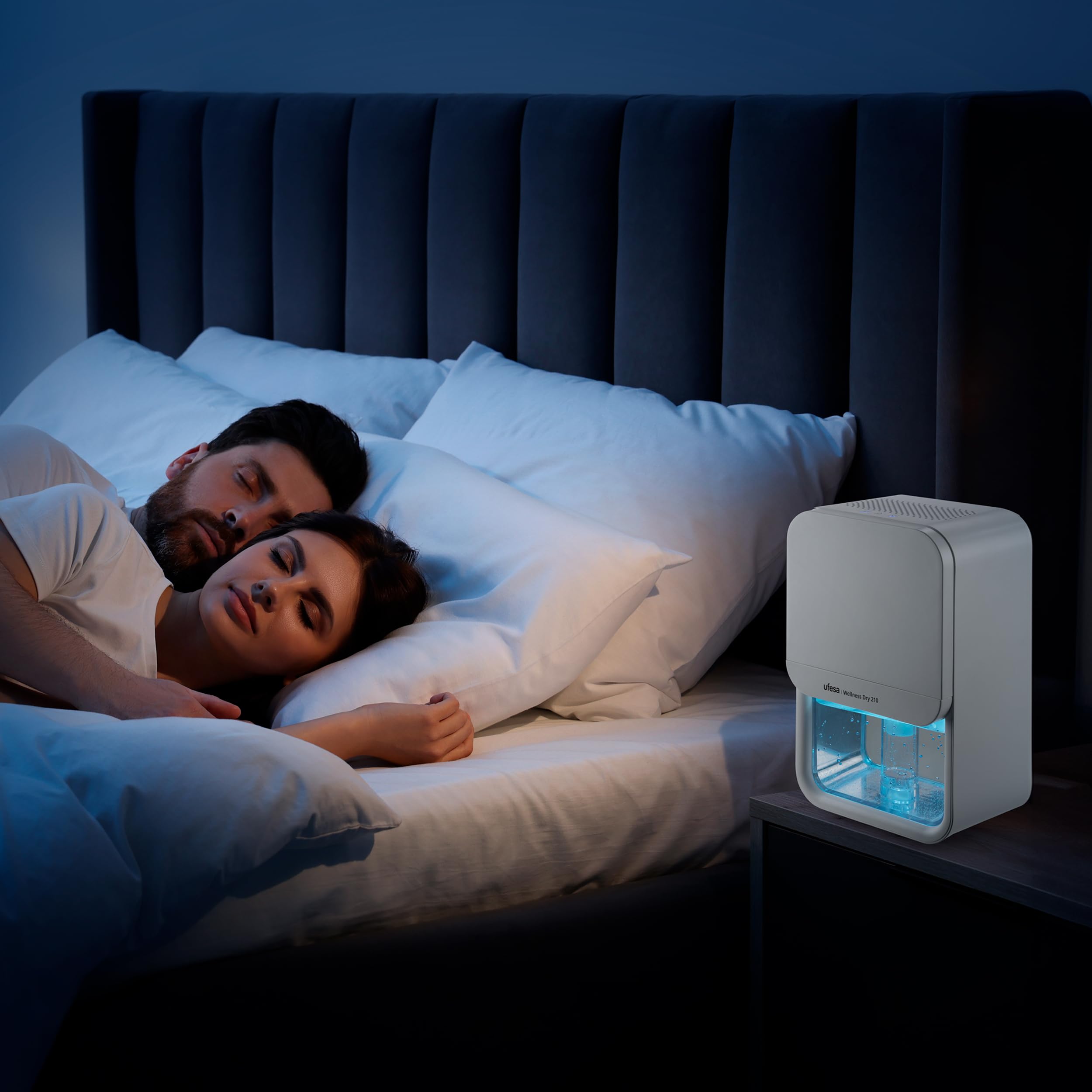 Ufesa Wellness Dry 210 Deumidificatore Ultra Silenzioso ≤35dB, 210ml/giorno, 23W, Capacità di 800ml, 7 Colori Regolabili, Fino a 20m2, Spegnimento Automatico