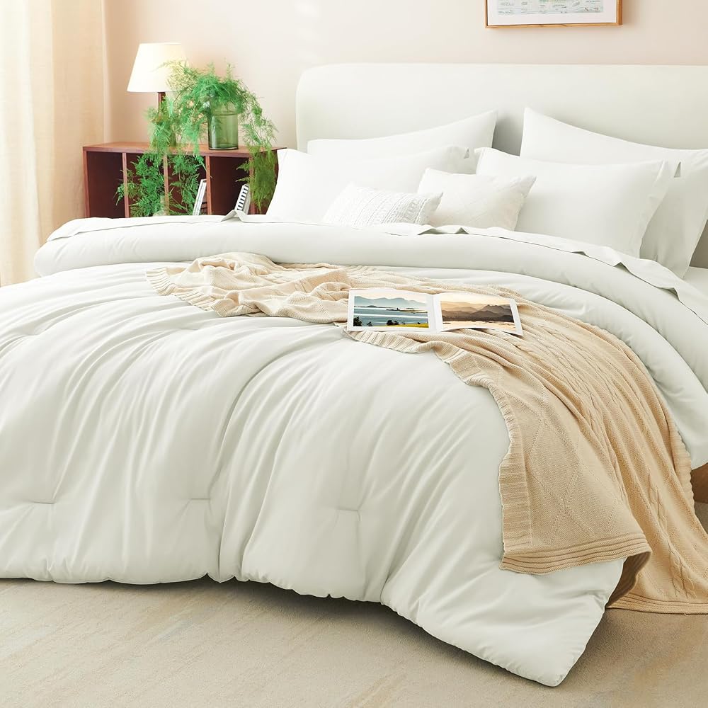 Queen Comforter Set Ivory, 7 Pieces Bed in a Bag
