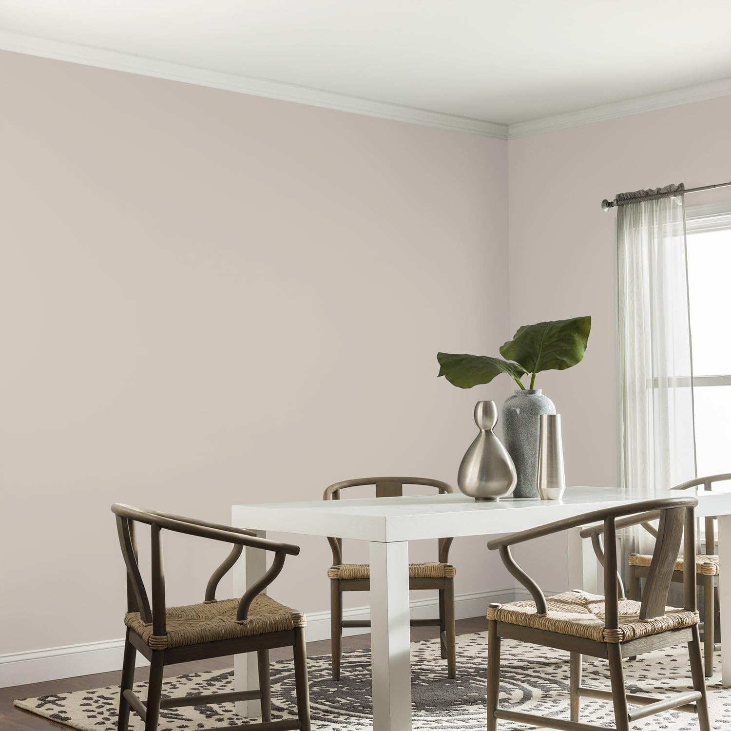 Glidden Interior Paint + Primer: Greige/Intuitive, One Coat, Eggshell, 1-Quart