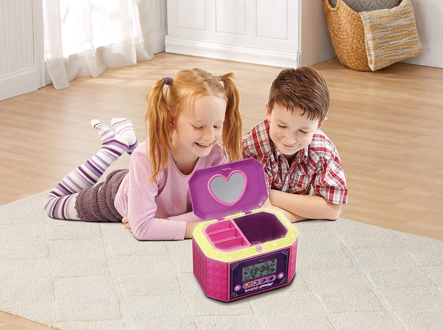 VTech SecretSafe Treasure Chest, Interactive Toy for Girls and Boys, Built-in Children's Alarm Clock, Cool Children's Speaker with 9 Learning Games, Suitable for Kids Aged 4, 5, 6, 7, 8 Years +