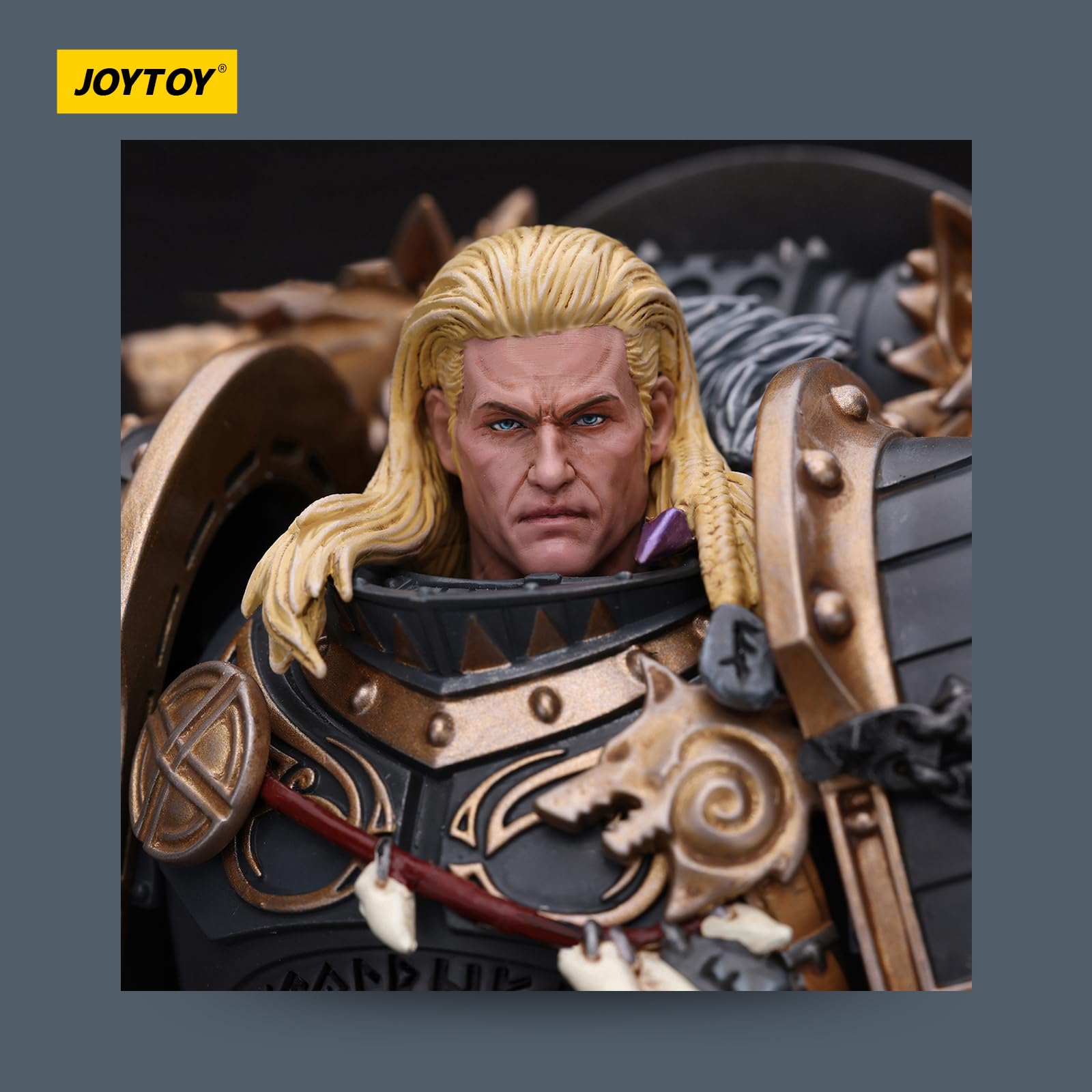 Amazon | JOYTOY ウォーハンマー 40K スペースウルフ レマン ラス