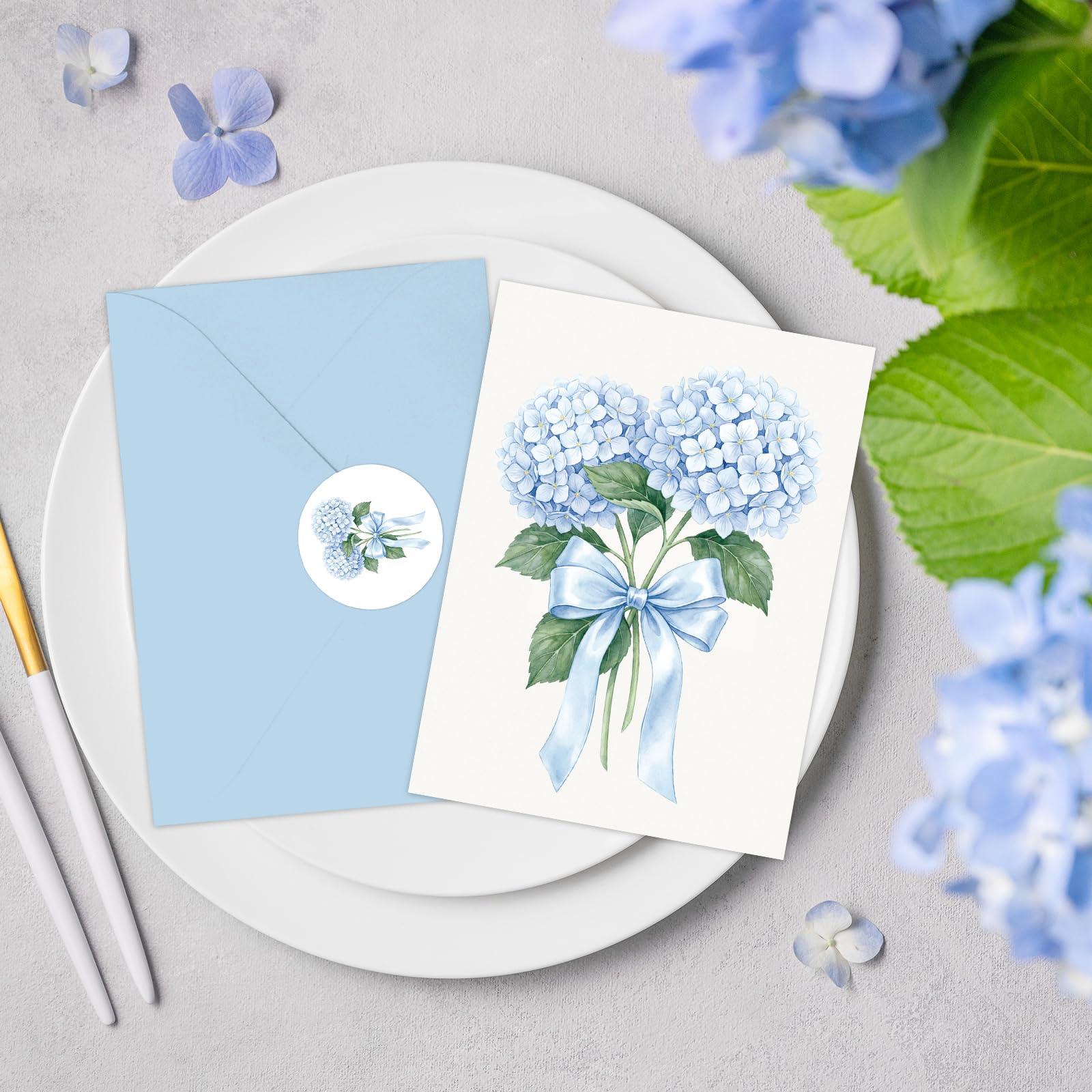 AnyDesign Confezione da 24 biglietti vuoti con fiori di ortensia, acquerello, floreali, con busta, adesivo, biglietti di auguri blu per inviti per feste estive primaverili, 10 x 15 cm