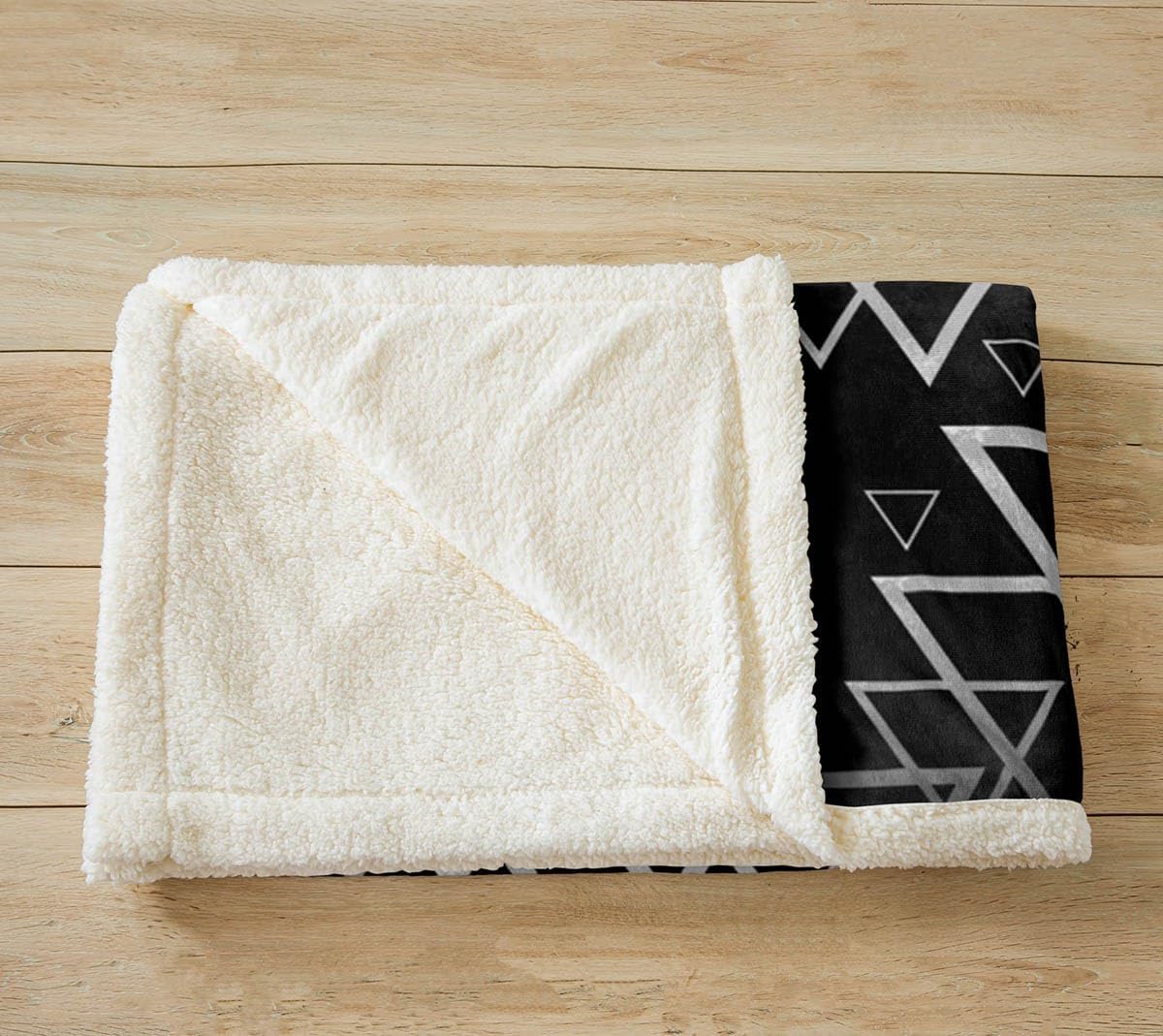 Racing Car Blanket Twin 60x80 Grey Geometric Triangle Blanket for Kids Boys Girls Teens Cool Race Car Sherpa Blanket Extreme Sports Theme Blanket Living Room Decor