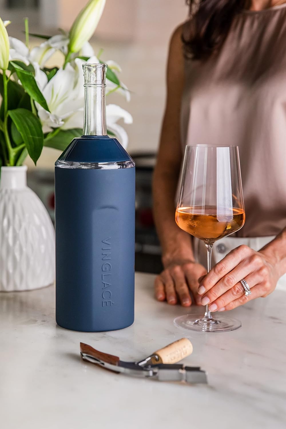 Vinglacé Wine Bottle Chiller Gift Set- Portable Stainless Steel Wine Cooler with 2 Stemless Wine Glasses, White, view 10