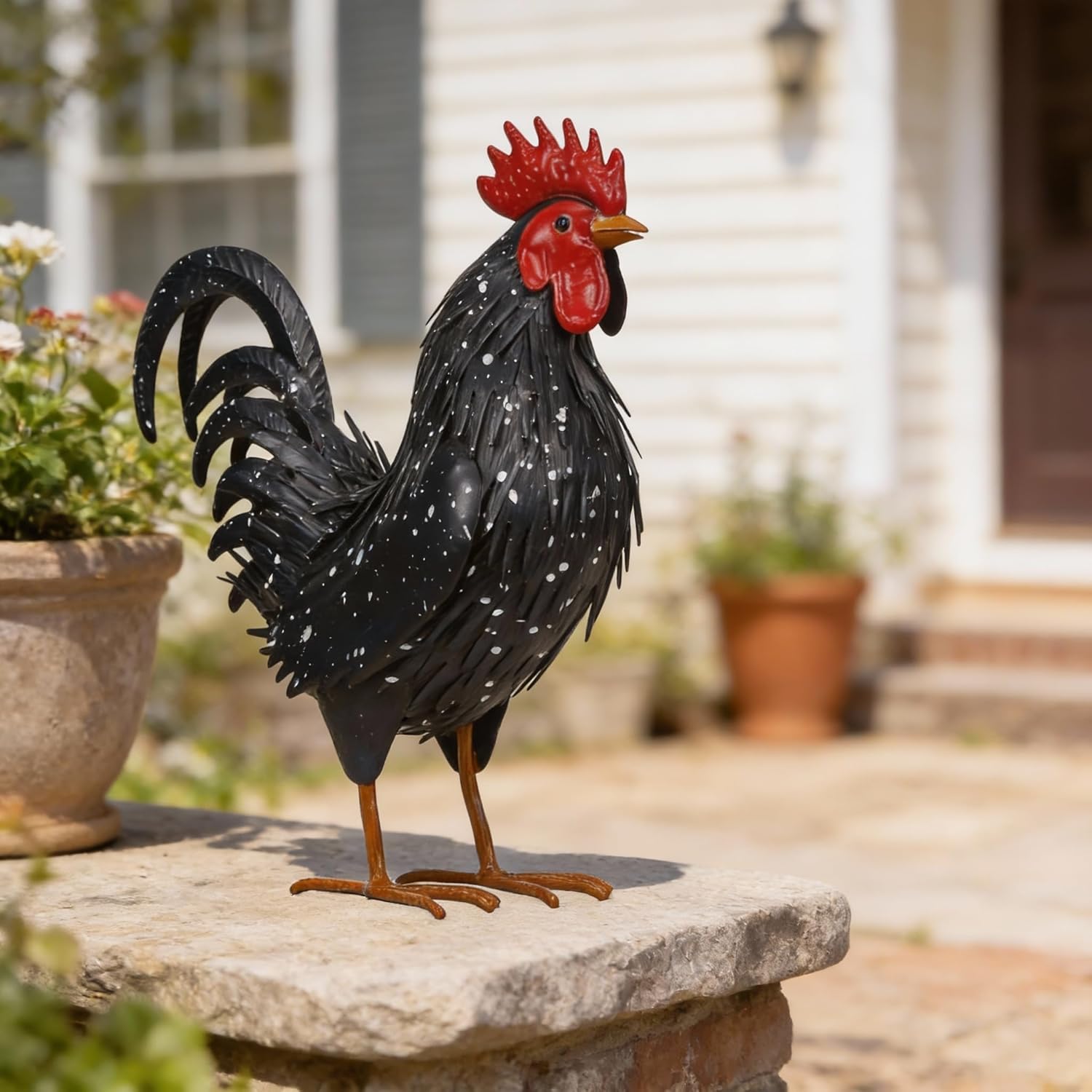 Rooster Garden Statue Sculpture Metal Chicken Yard Decor Outdoor Figurines Patio Backyard Decoration (Black)