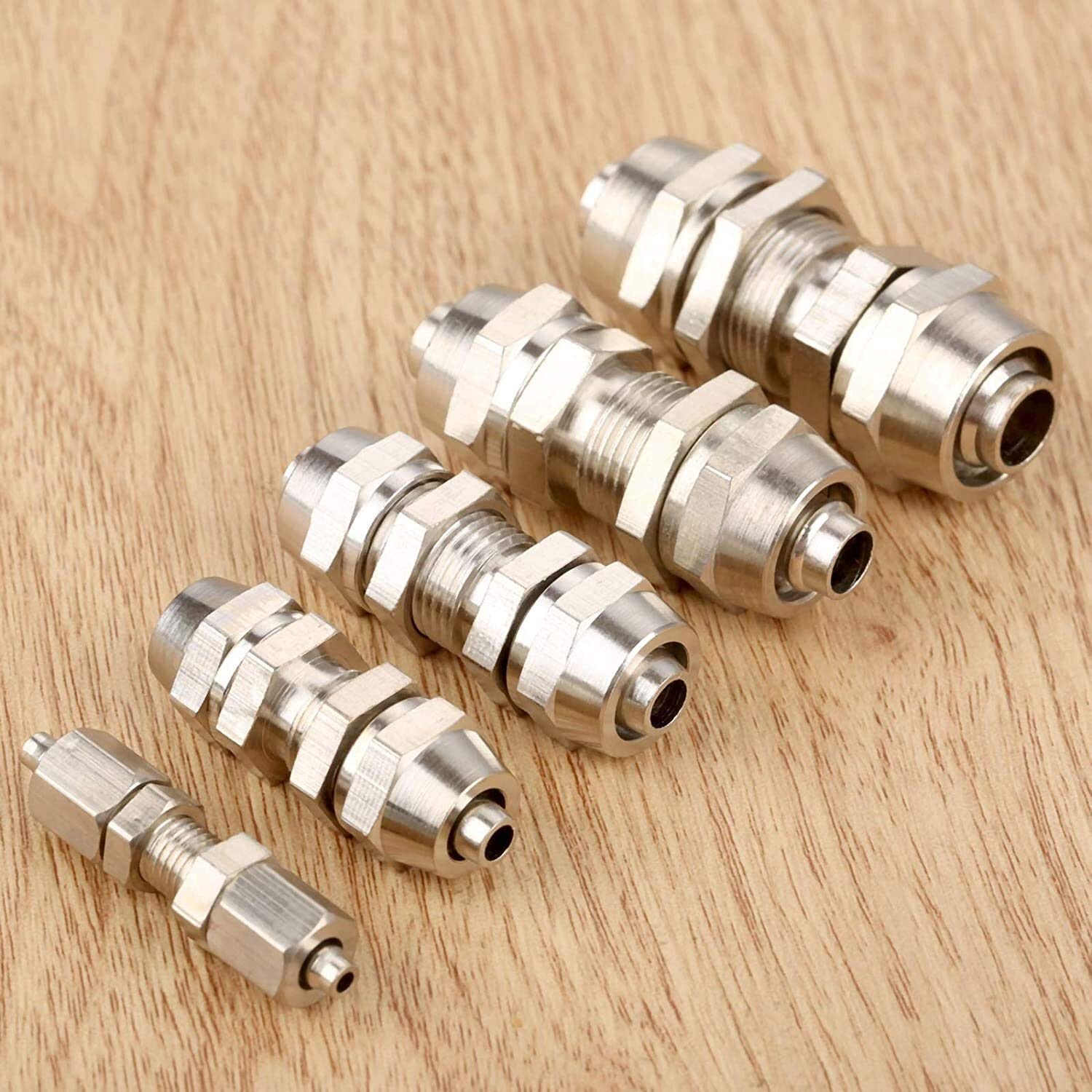 Raccordi filettati Connettore rapido 1pz Tubo aria in ottone Raccordo pneumatico Raccordo attacco rapido Connettore adatto per diametro esterno tubo PM 4mm/6mm/8mm/10mm/12mm Convertitore rubinetto un