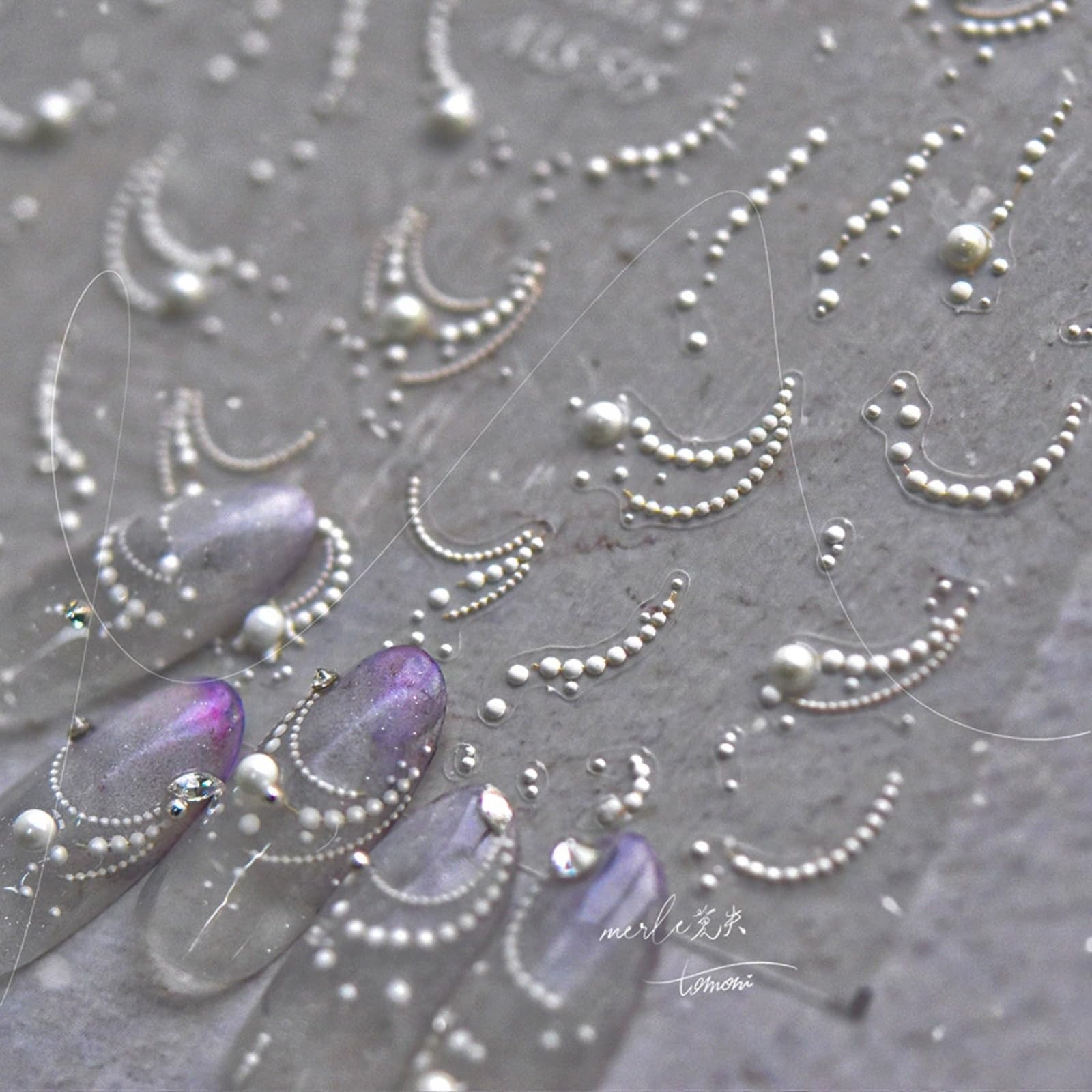 French Nail Art Stickers White Pearl Chain Nail Art Decals 5D Embossed Nail Stickers with Pearls Luxury Pearl Lines Nail Supplies Self Adhesive Retro