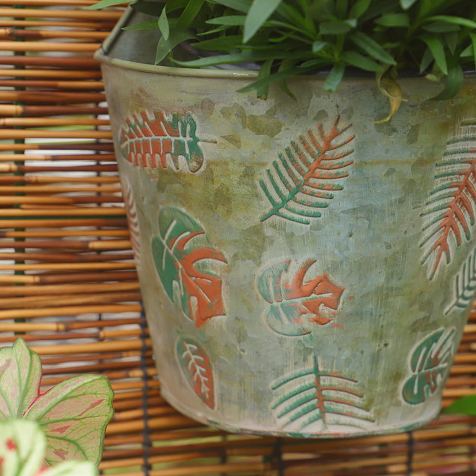 HASMI Jardiniere Balcon Pot de Fleur de Fer en métal Suspendu Planteur Suspendu Jardinage Mural de Jardin garçon de Fleurs for Balcon extérieurs Balcon Patio Pot Suspendu Plante Interieur