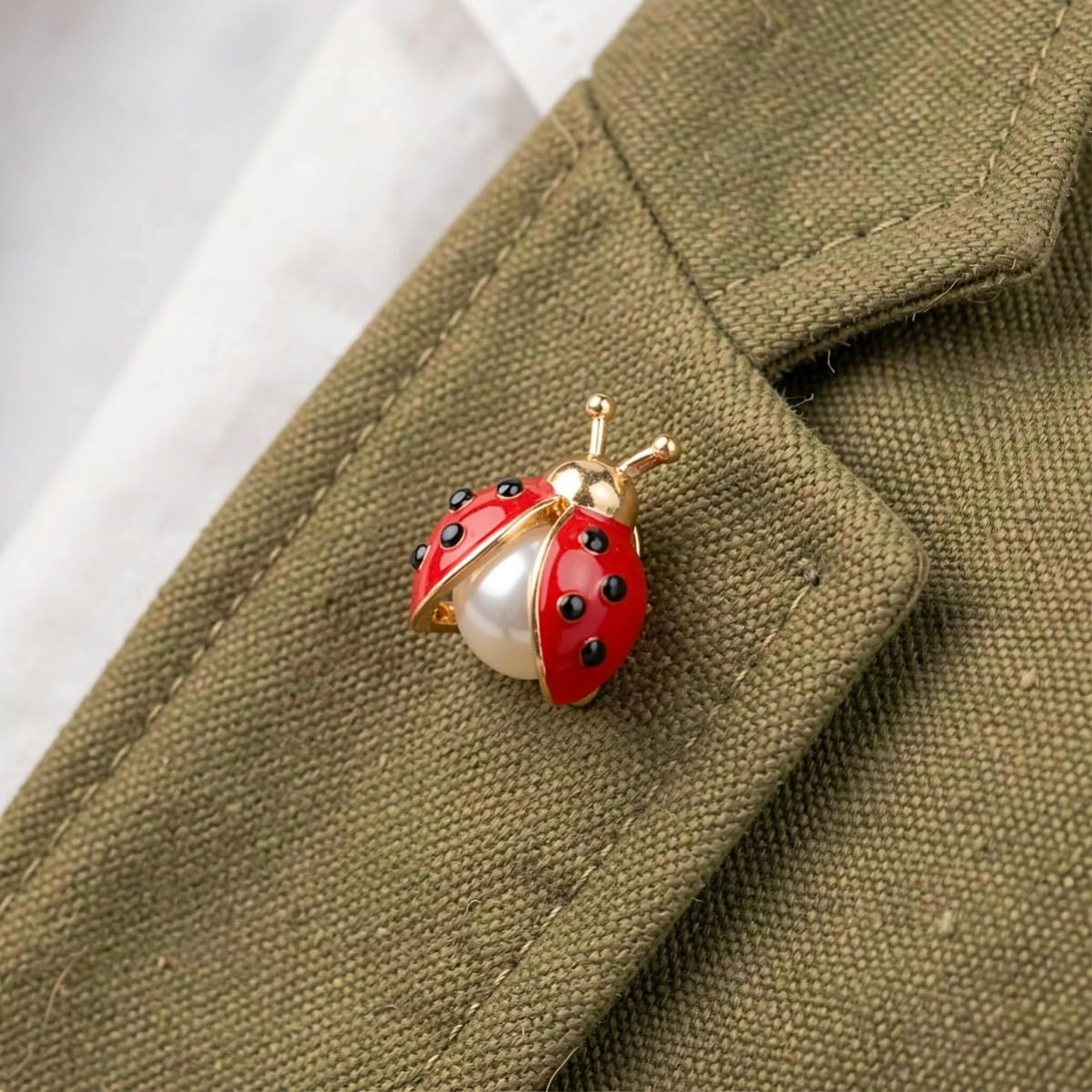 30 Pezzi Spilla Coccinella Vintage in Lega per Donna, per Abiti e | Fissaggio Nascosto, Struttura Robusta, Cristalli Lisci, Uso Quotidiano in Ufficio, per Sciarpe e Giacche