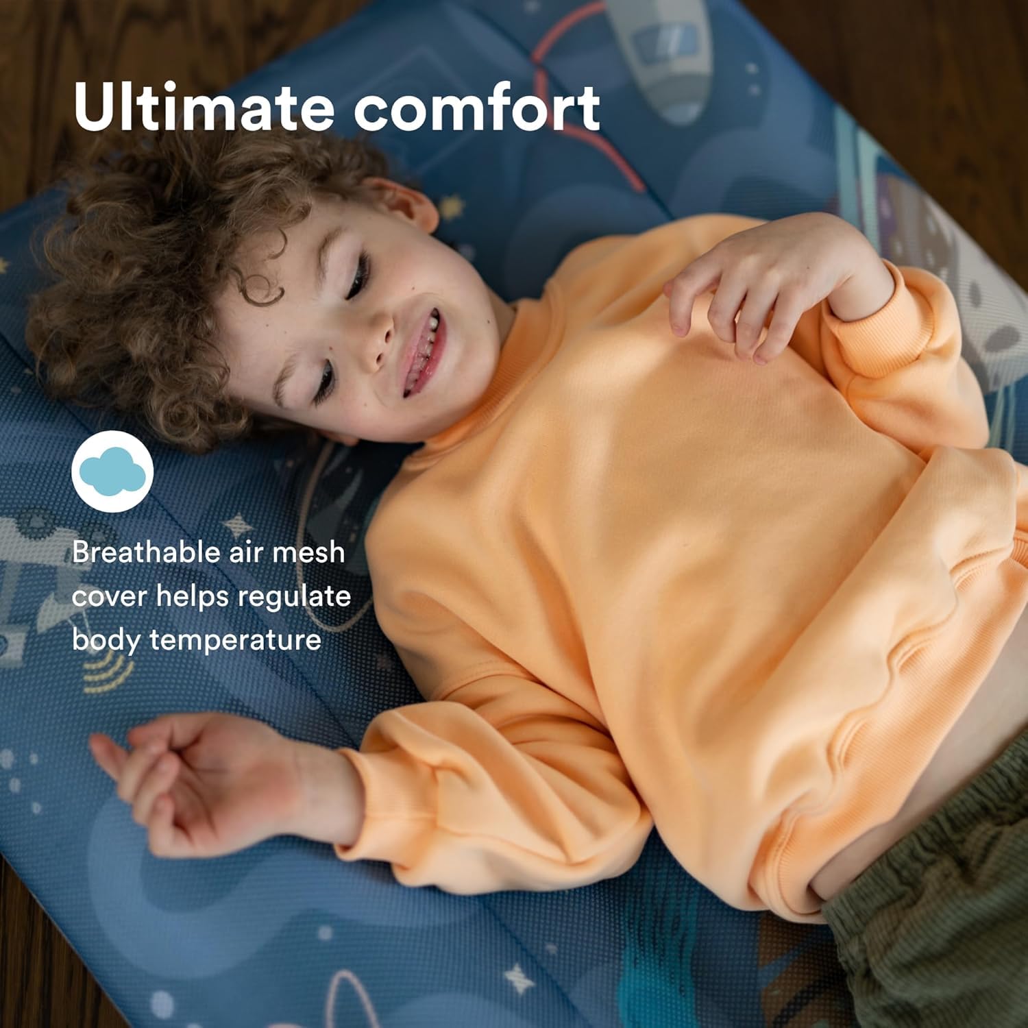 Stokke JetKids CloudSleeper, Animal Family - Aufblasbares Kinderreisebett - Mit integrierter Pumpe und Packbeutel - Ideal für Kinder ab 2 Jahren