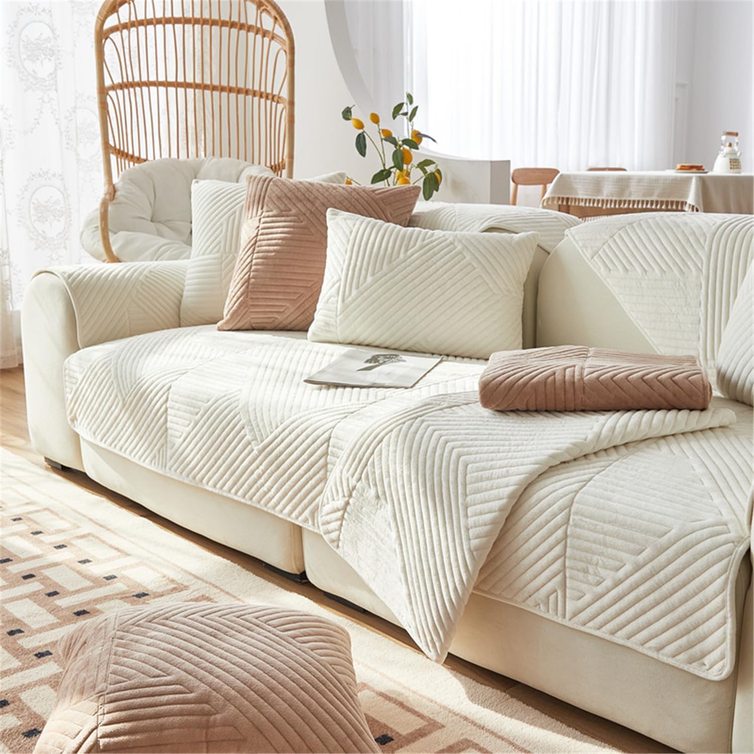 LINGKY Sofa Covers 1/2/3/4 Seater Corner Sofa Covers L Shape Velvet Thick Sofa Protector Non-Slip Sofa Slipcovers for Both Left/Right Chaise Sectional Couch (Beige,110x240cm/Rectangular)