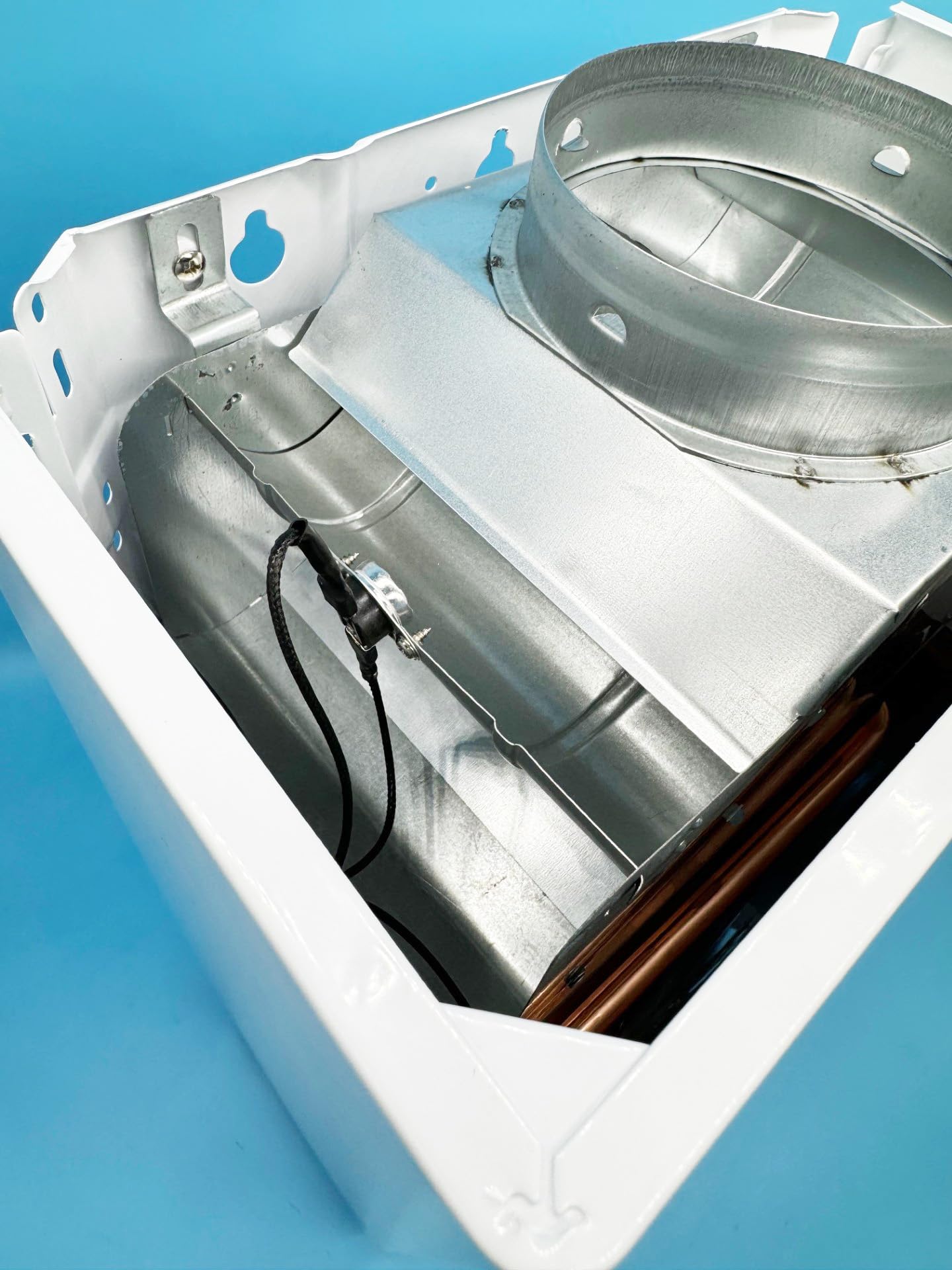 Calentador de Agua a Gas Butano 10 Litros Bajo NOx | Calentador Domestico con Bajas Emisiones de NOx | Encendido Automatico