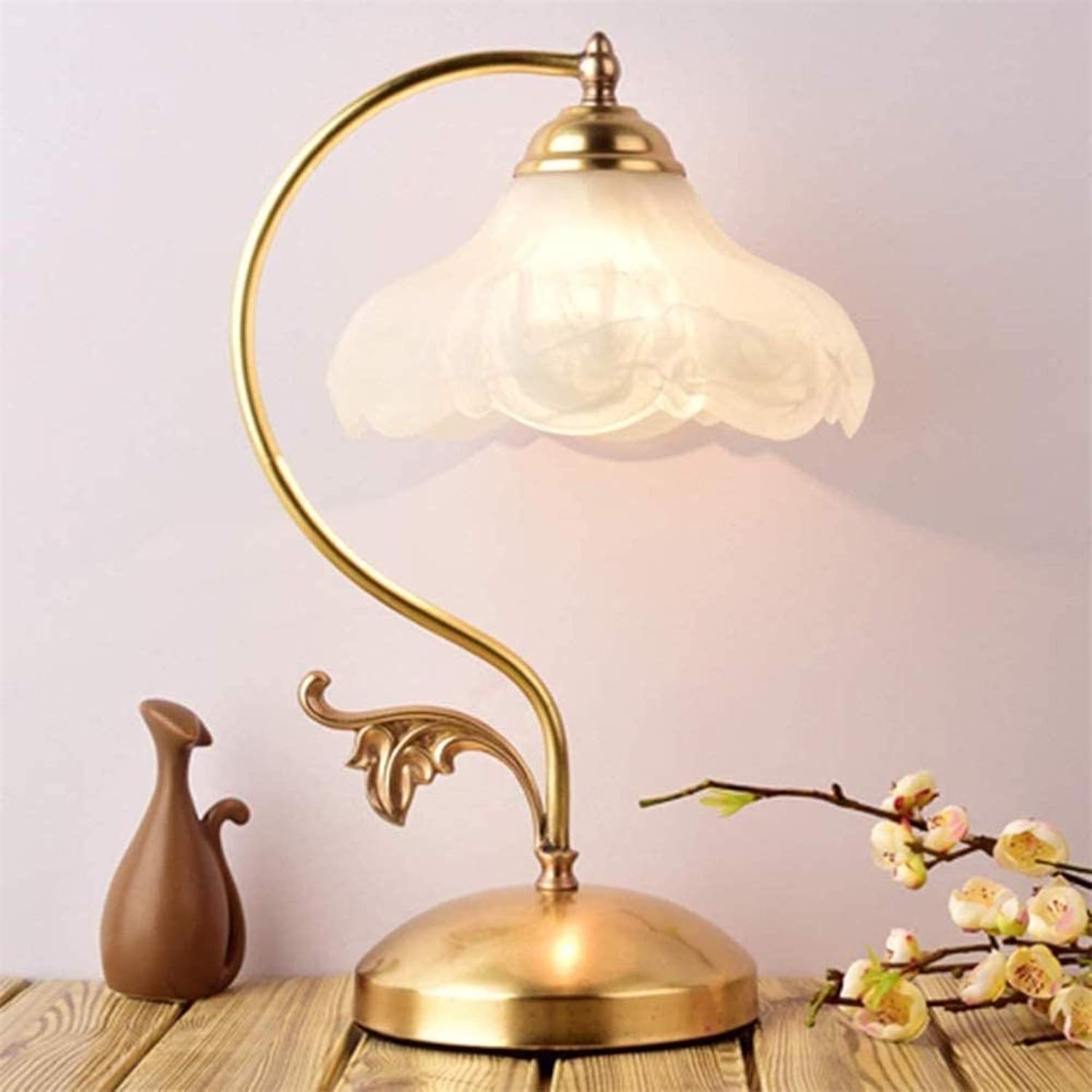 Modern Table Lamp Metal Glass Dome Shade Bedside Lamps Antique Desk Light for Living Room Bedroom House Bedside Nightstand Home Office Reading Family Home Decoration Lamps Golden