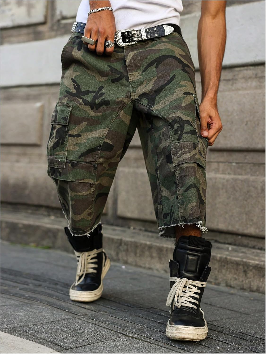 WDIRARA Men's Camo Cargo Denim Shorts Capris Shorts Streetwear Jorts with Flap Pocket