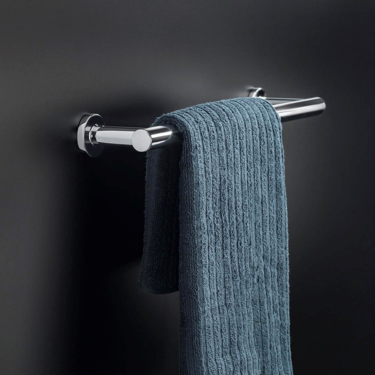 COSMIC - Toallero Individual Baño | Acabado Cromado | Fácil Instalación con Tornillos | Medidas 8,5 x 4,5 x 41,5 cm