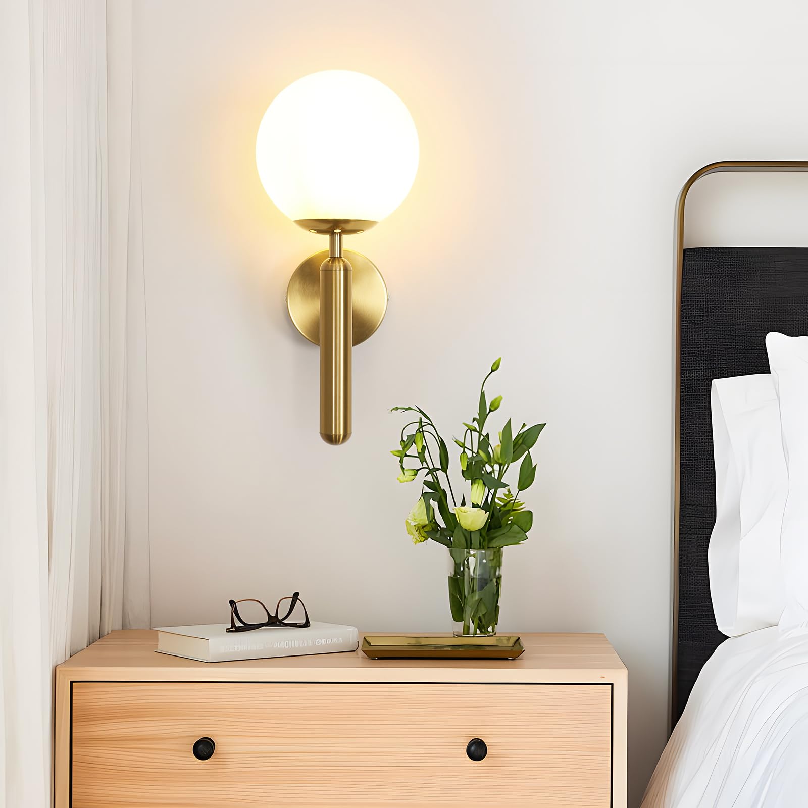 Comely Applique Murale Intérieure E27 Lampe Murale Design Minimaliste Abat-Jour en Verre pour Chambre Salon Couloir