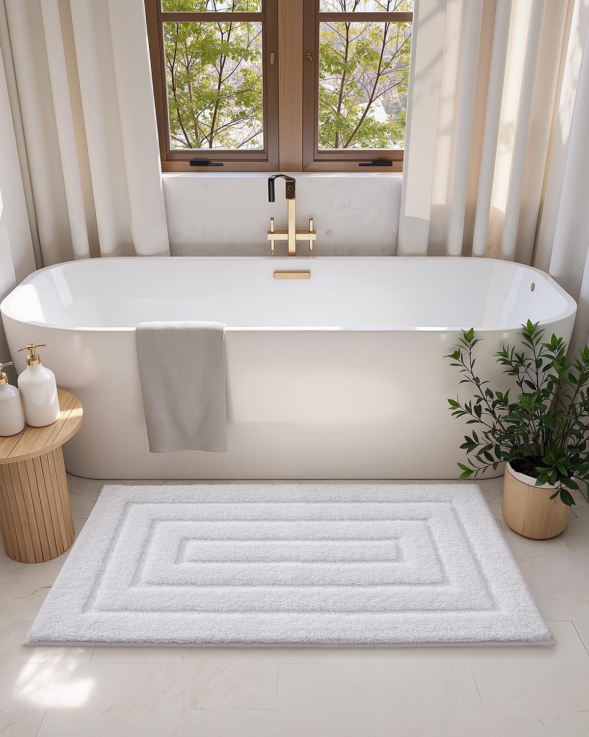 Color&Geometry Ultra Soft Bathroom Rugs Non Slip Washable,Absorbent Bath Mat Quick Dry,Premium Microfiber Plush Bathroom Rug for Bathtub and Shower Floor,White,24"x60"