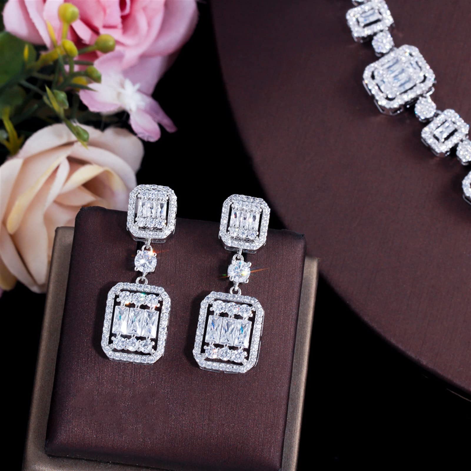 Joyería Cubic Zirconia Pave Color Oro Blanco Conjunto de joyería para Boda Nupcial para Mujer Accesorios de Vestido de Fiesta