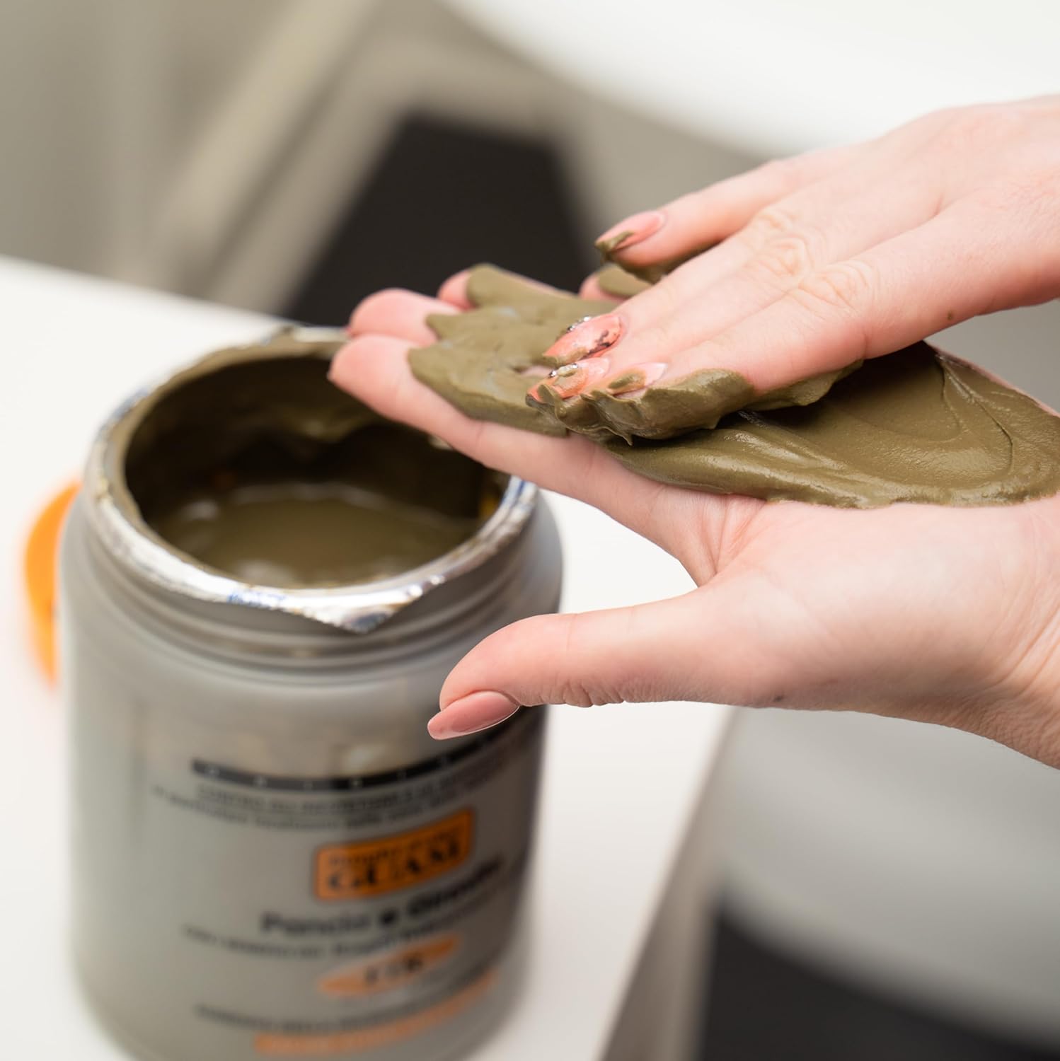 Guam Anticellulite Body Wrap, SENSETIVE SKIN, Gentle Seaweed Body Wraps for Cellulite on Legs, Thighs, Skin Tightening, Professional Cellulite Removal Treatment, 500 gr Beauty