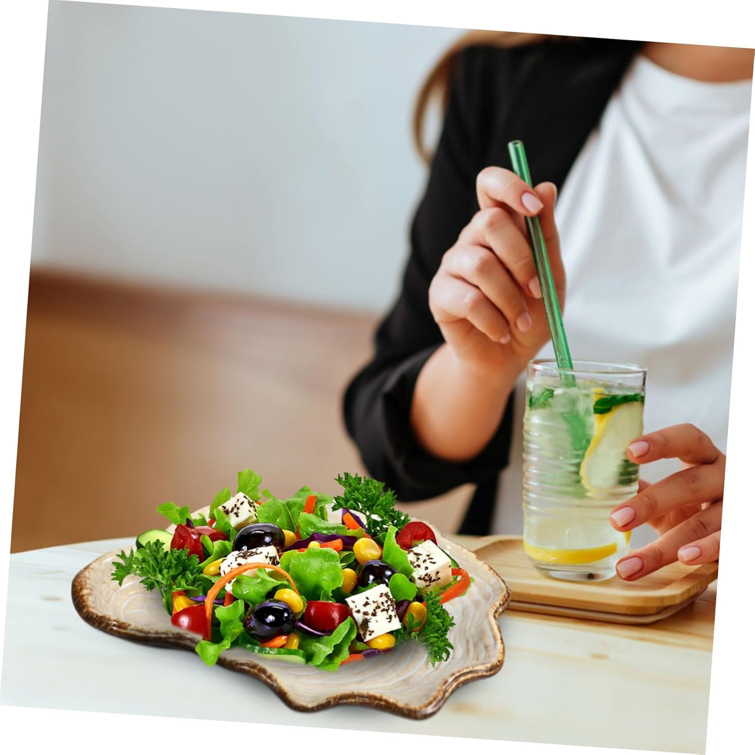 IMIKEYA 1pc Shell-shaped Serving Plate for Fruit and Desserts Unique Design Western Food Dish for Buffets and Restaurants Creative Shell Plate for Salad and Snacks