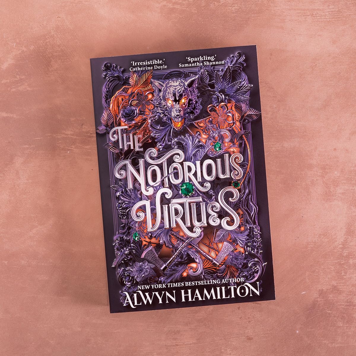 The Notorious Virtues: A glittering new fantasy thriller from the New York Times bestselling author of Rebel of the Sands