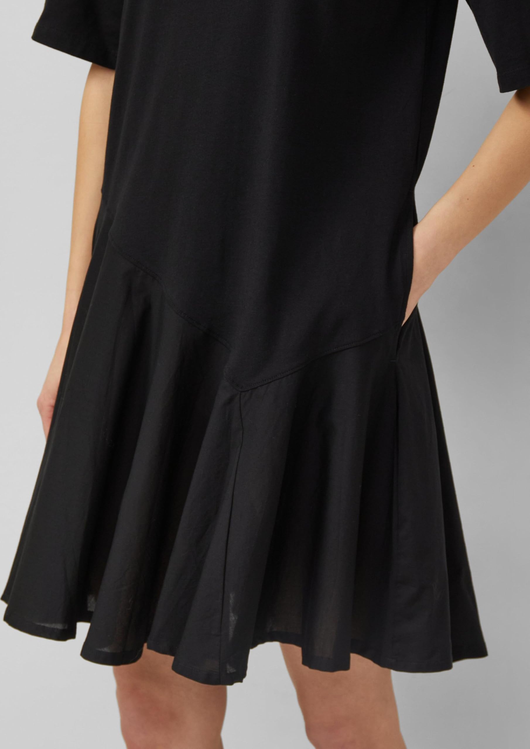 s.Oliver Fabricmix-Kleid mit asymmetrischer Naht