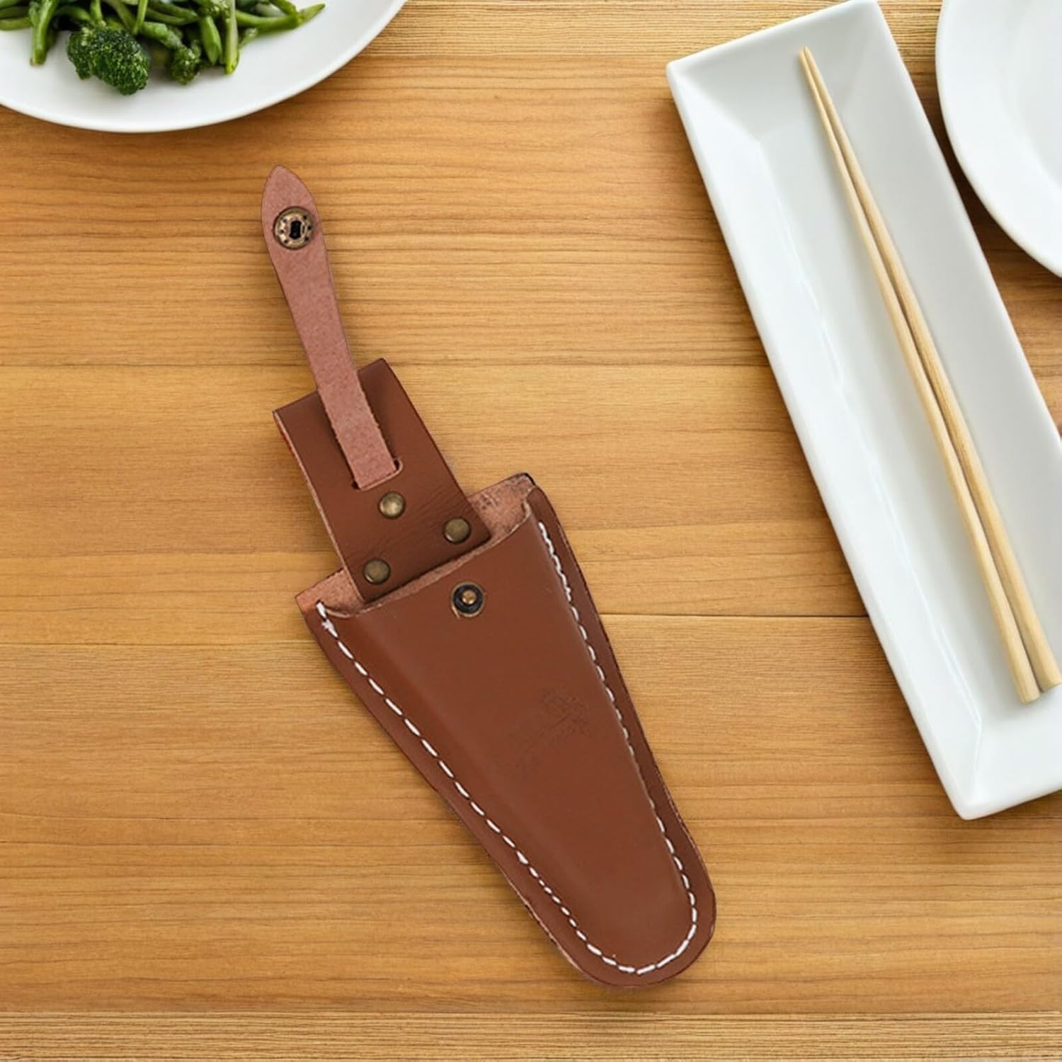 Cowhide Leather Plier Holder 2-Pack Durable Scissors Sheath Pouch with Snap Button for Gardening Pruning Shears Hanging Tool Holster for Belt Vintage Style Protective Cover for Garden Tools