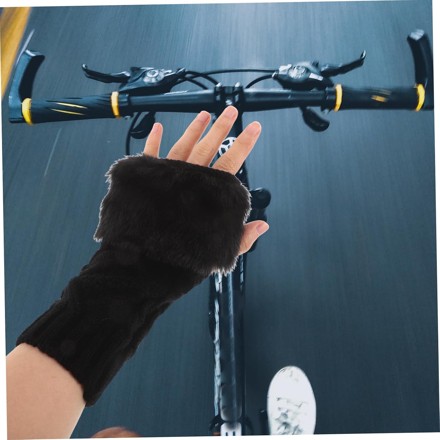 1pair Women Fingerless Gloves Arm Warmers Stylish Wrist Sleeves for Sweaters Comfortable Knit Cuffs Thumb Detachable Hand Sleeves for Cold Weather