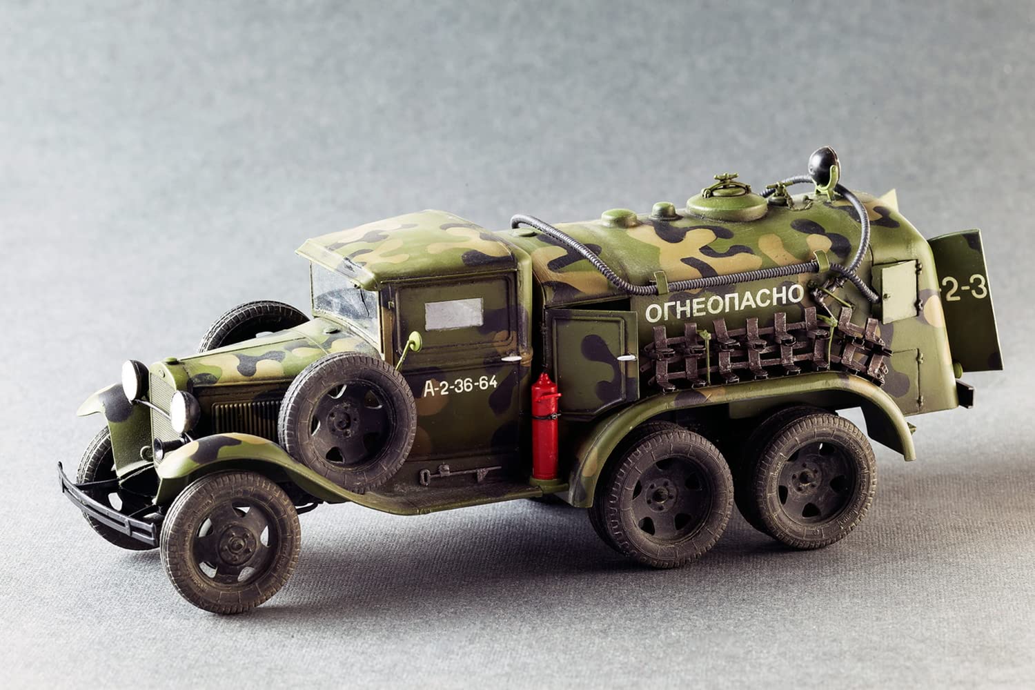 MiniArt Kit Modello in plastica per rifornimento BZ-38 in Scala 1:35 (Grigio)