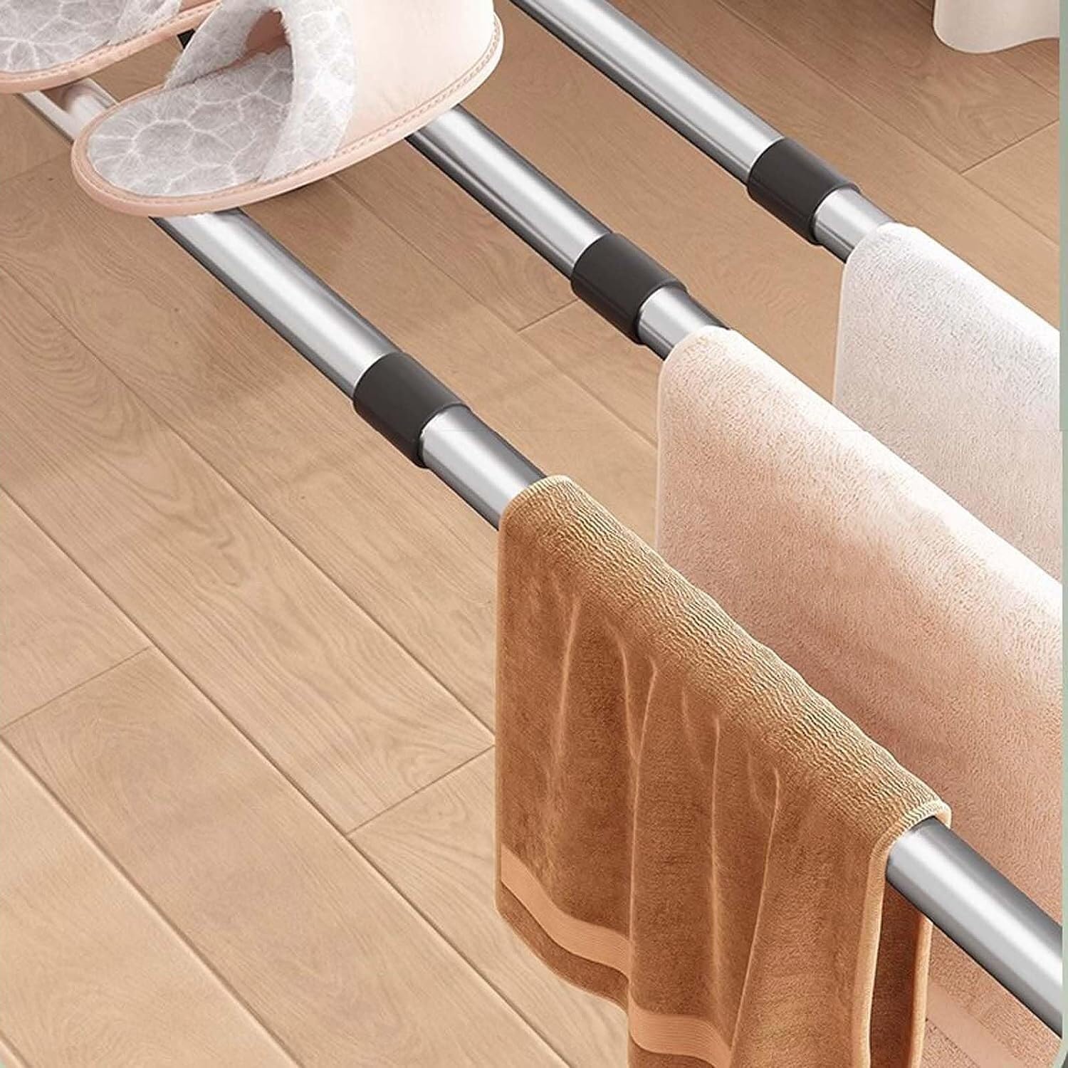 Foldable Space-Saving Clothes Rack Floor-Standing Clothes Rack Tripod Portable Rotating Clothes Rack，Retractable Stainless Steel Laundry Rack, Adjustable & Foldable Clothes Drying Rack, Spac