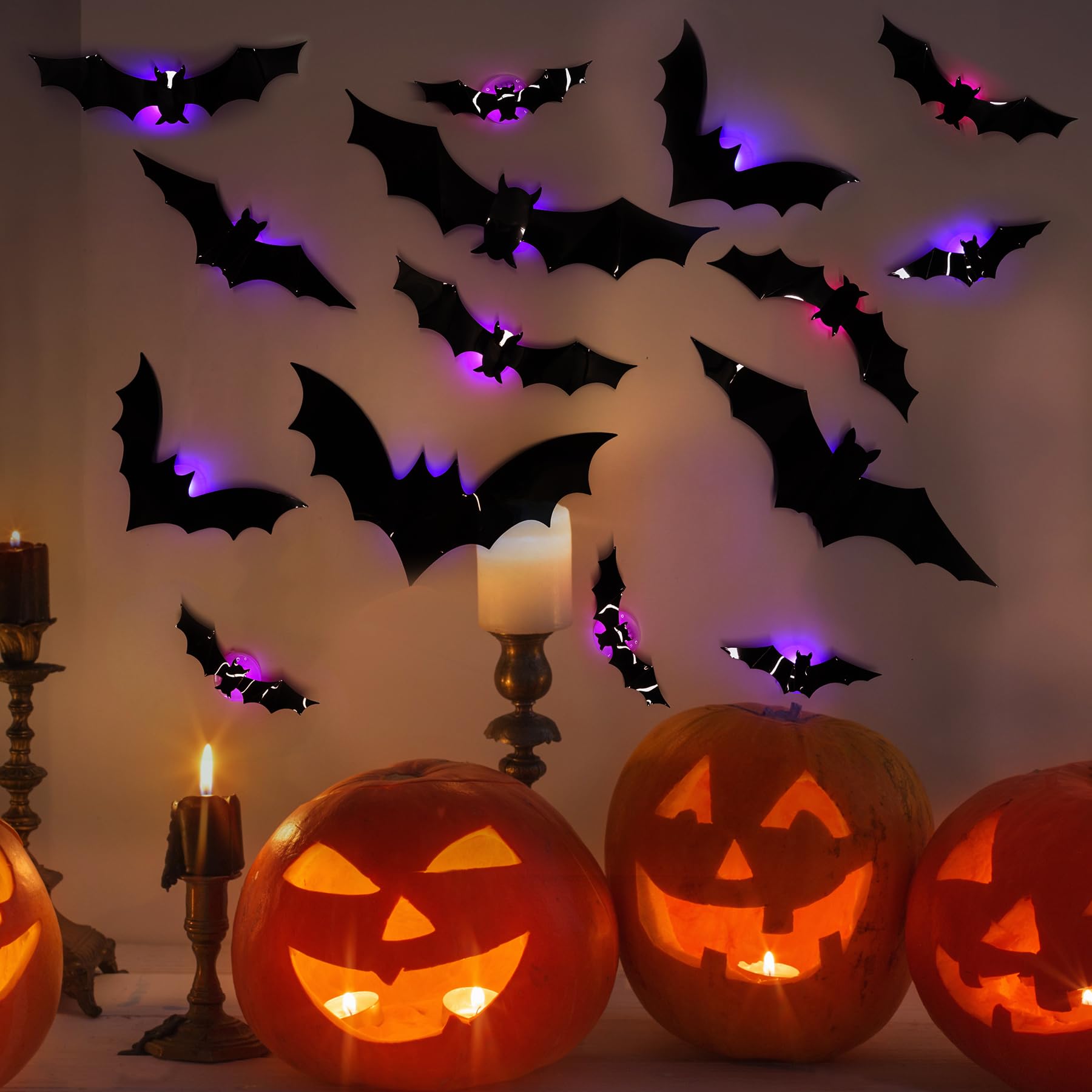 Adesivi da parete con luci LED a forma di pipistrelli di Halloween, si illuminano al buio, decorazione da parete per la casa, decorazioni per interni e feste (24, 5 misure)