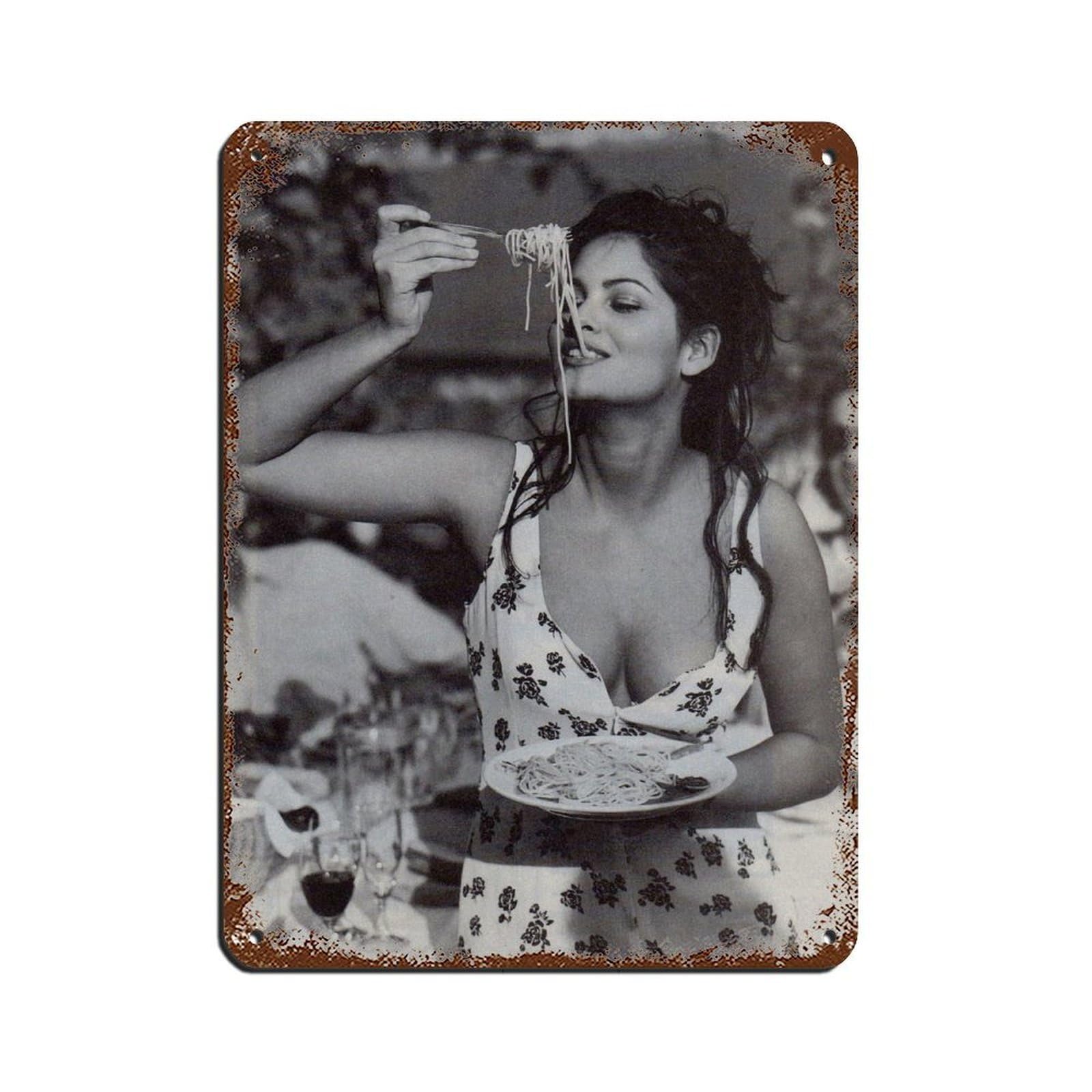 Lxwnze 30L X 40W Cm Woman Eating Spaghetti, Vintage Poster Retro Poster Metal Tin Sign Chic Art Retro Iron Painting Bar People Cave Cafe Family Garage Poster Wall Decoration 12X16inch(30X40cm)