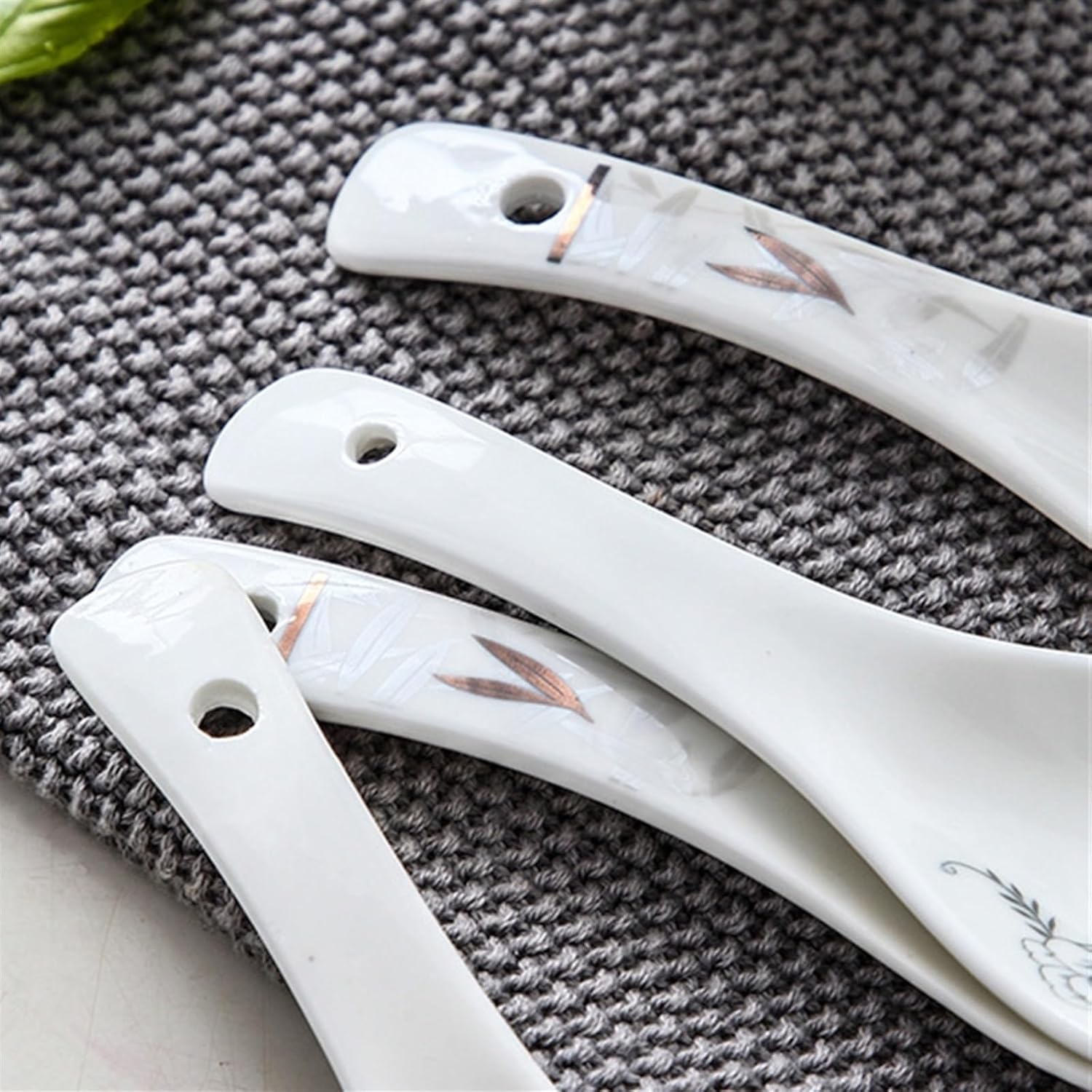 Soup Spoon 2 Pieces White Porcelain Soup Ladle with Long Handle Ladle Spoons for Stew, Gravy, Large Kitchen Ladles for Cooking, Stirring, Pouring (B)
