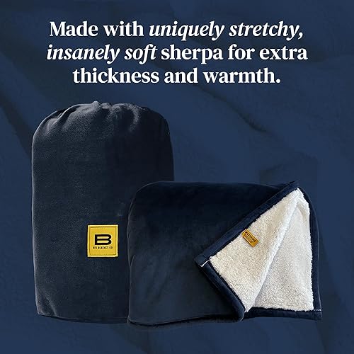 Miniatura 3 de Big Blanket Co Manta Sherpa Stretch a cuadros azules  Sumérgete en la mejor manta Sherpa  Manta de 10 x 10 pies  Manta enorme perfecta para toda la