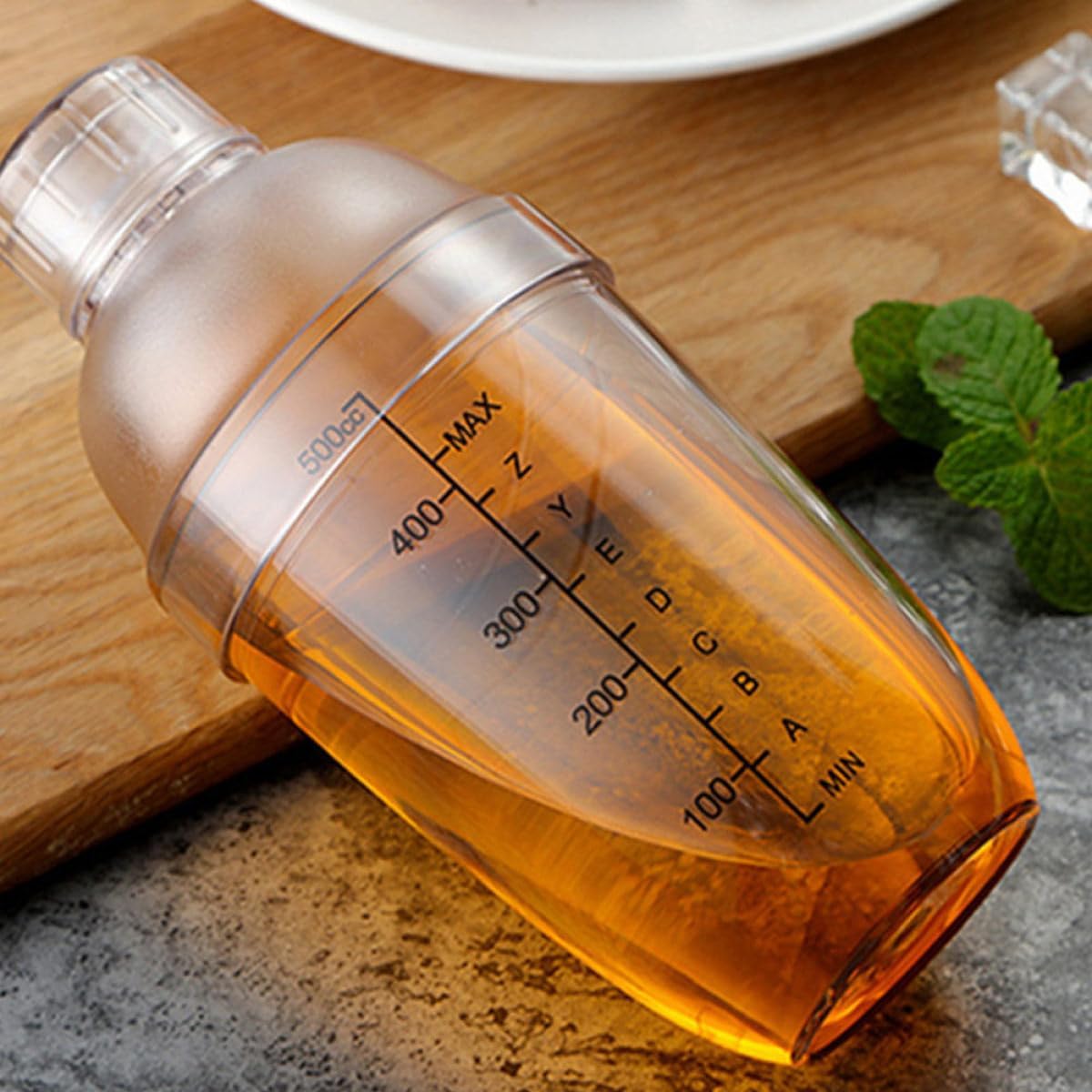 Veemoon Plastic Cocktail Shaker Set with Scale and Lid, 5pcs Bar Drink Hand Shaker for Home and Bar Use (350ml, 500ml, 700ml, 1000ml)