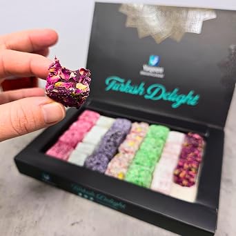Vegetarian Turkish Delight Luxury Mix Hamper Gift Box 7 different flavors Deluxe Sweets Oriental Marshmallow Gift Box Gourmet Soft Candy Halal 400 g
