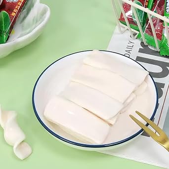 JOIYSVEN - Sour Plum Gummy Candy -Sandwich - Snacks - Plum Flavored Candy - A blend of plum and milk flavors - The world's sourest candy - 280g*1 bag - Individually packaged