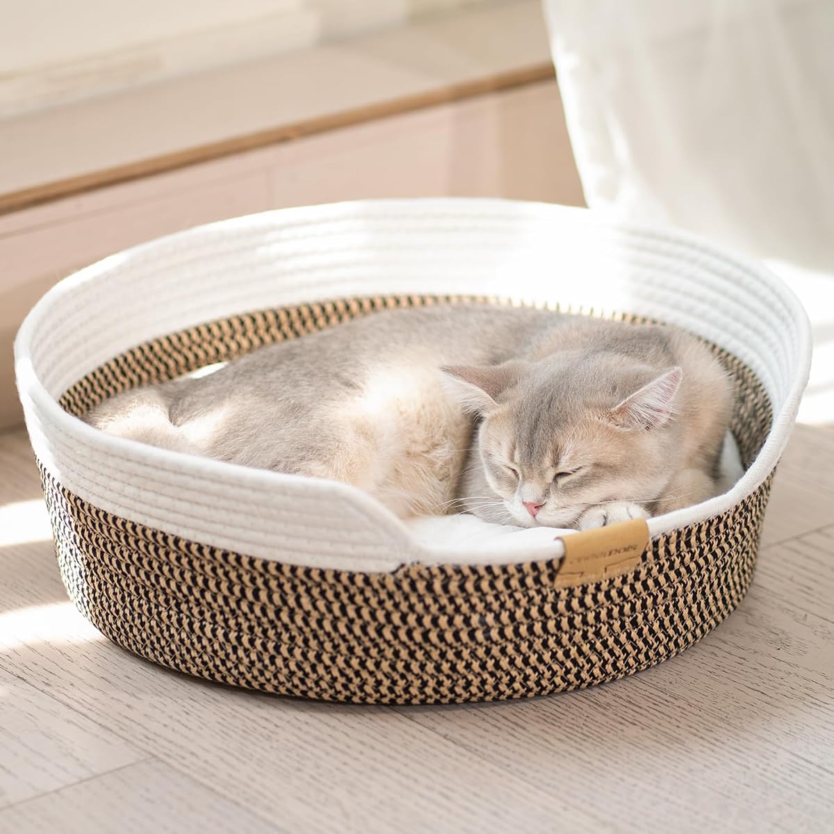 Handwoven Cat Basket Bed Cooling for Indoor Cat with Cushion | Cotton Rope Pet Couch All-Season, Instinct Scratcher Bed Soft Breathable, Washable Machine, Suitable for Cat and Puppy(Brown)