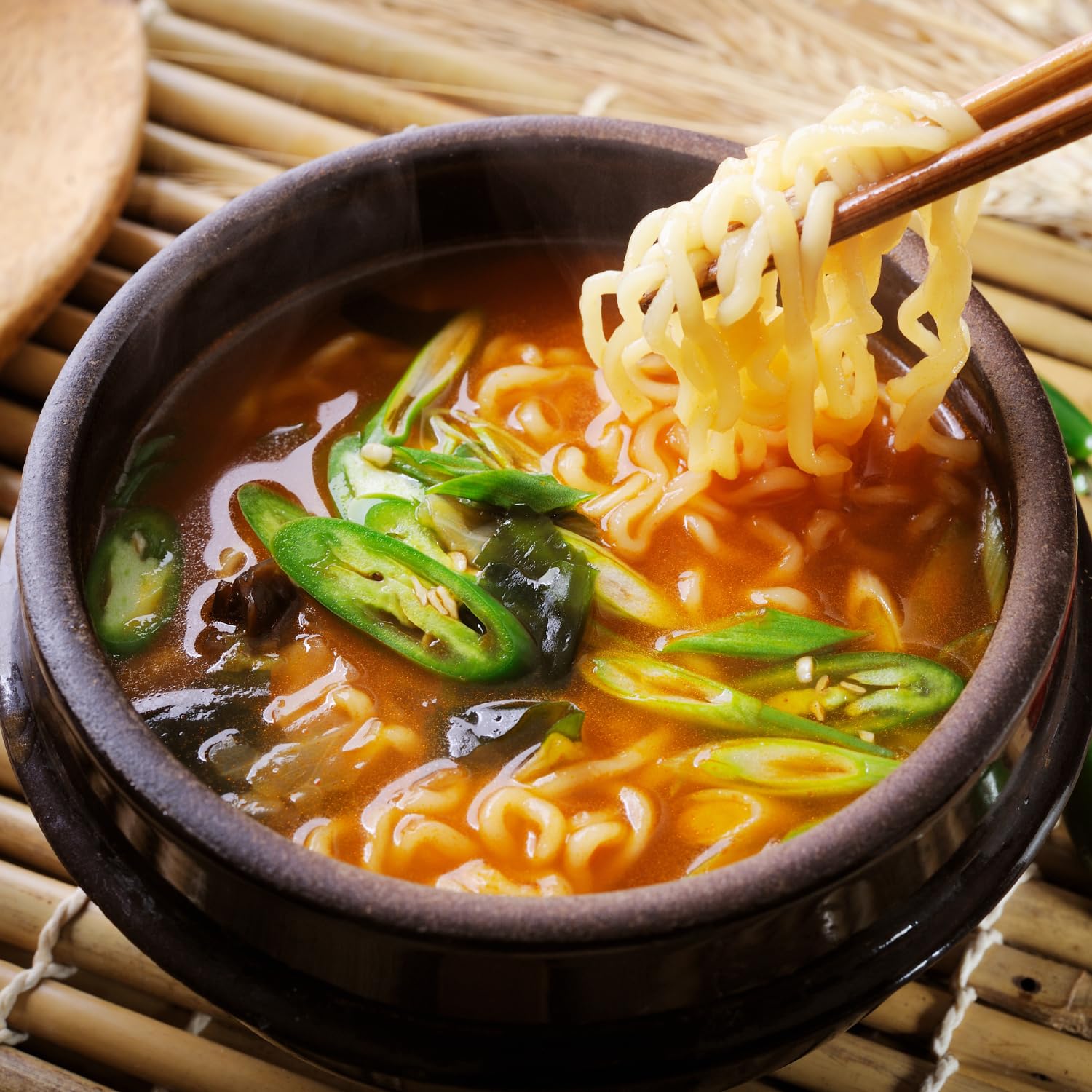 MAI WA Ramen Nudeln: Der perfekte Multipack für Nudel-Liebhaber!