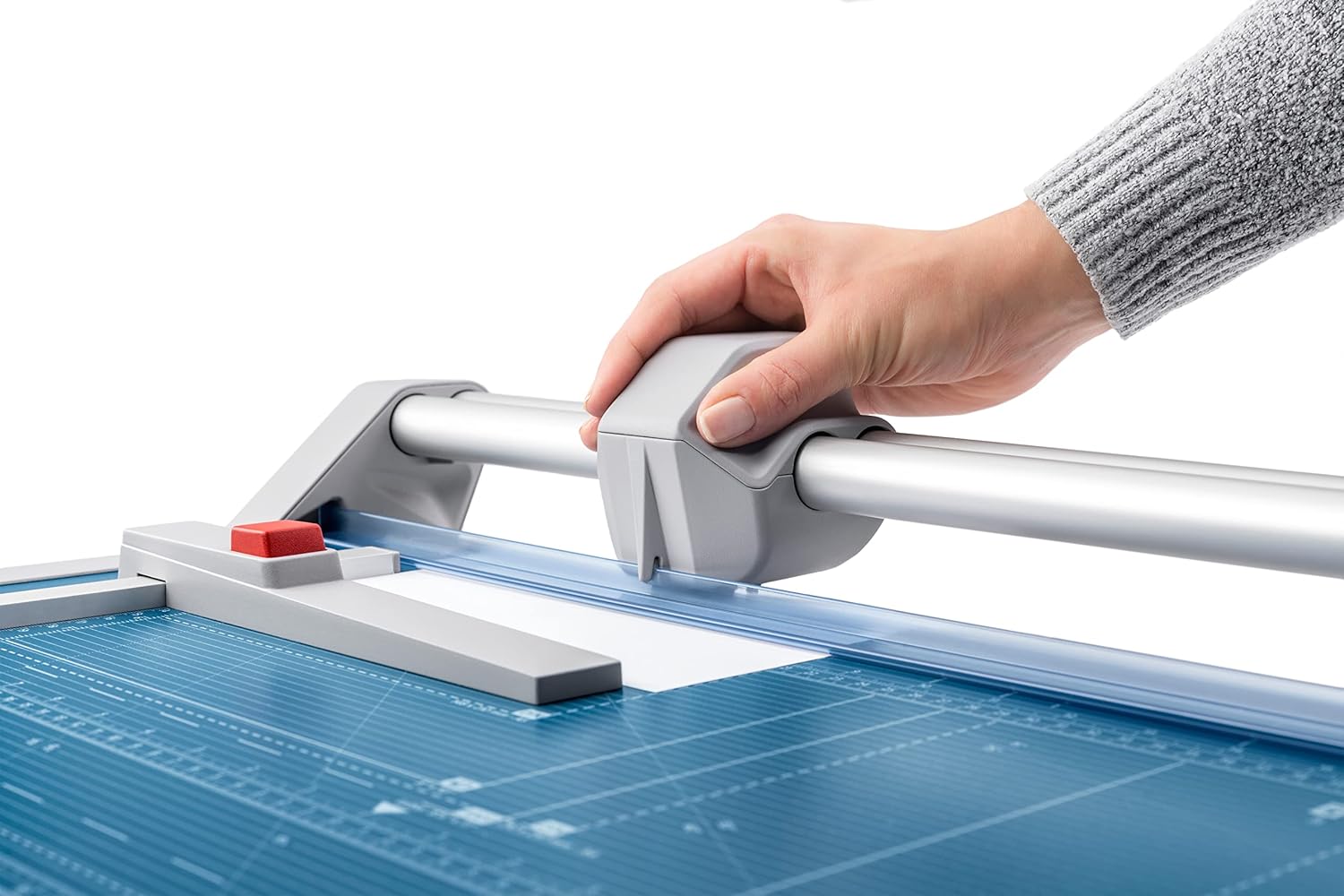 Dahle 552 Professional Rotary Trimmer, 20" Cut Length, 20 Sheet Capacity, Self-Sharpening, Dual Guide Bar, Automatic Clamp, German Engineered Paper Cutter : Office Products