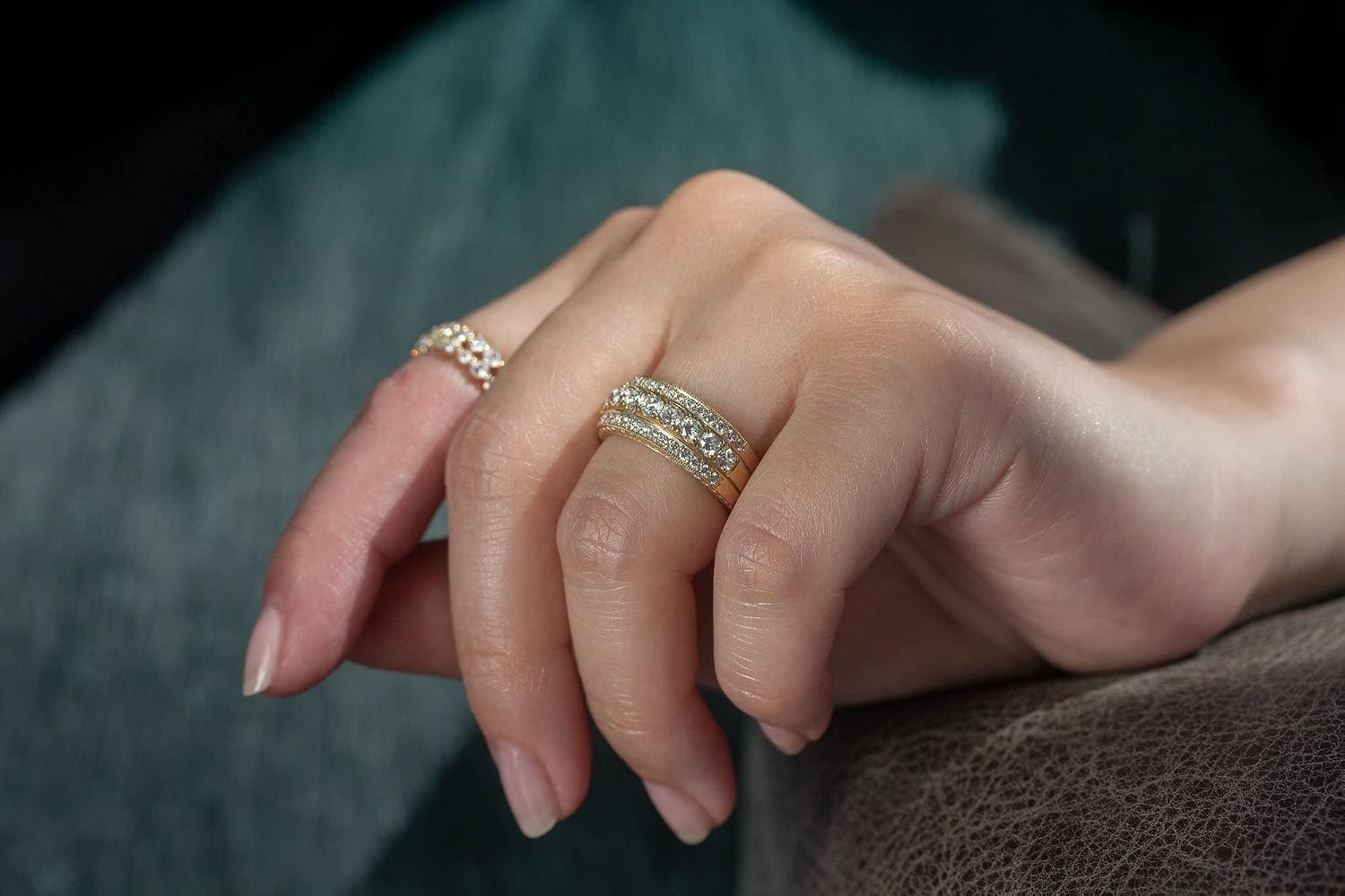 Kobelli 1 1/4ctw Wide Round-Brilliant Lab Grown Diamond Unisex Ring 14K Yellow Gold