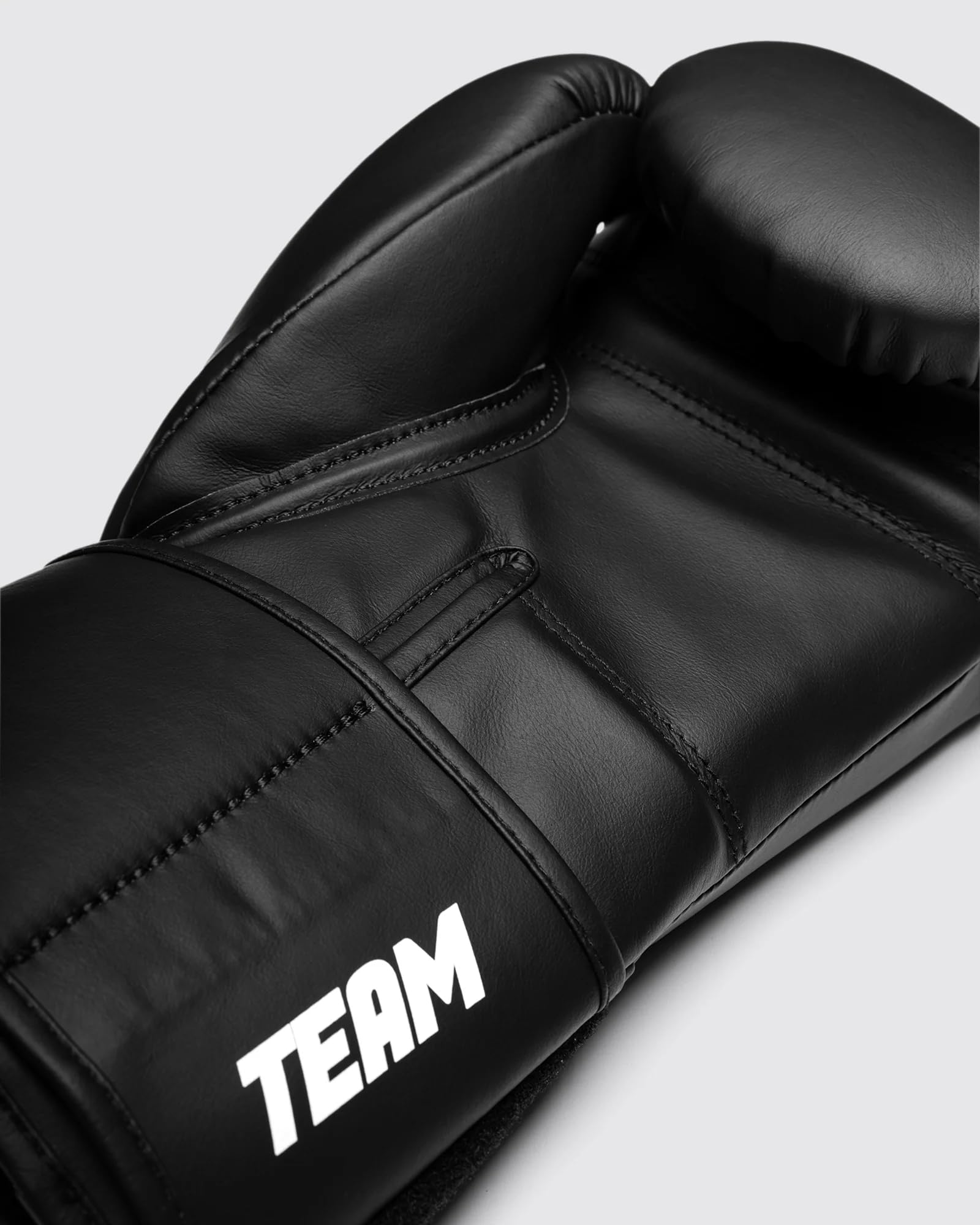FLY Superloop Team - Guantoni da boxe di alta qualità, guanti da allenamento per uomini e donne, durevoli, comodi, protettivi