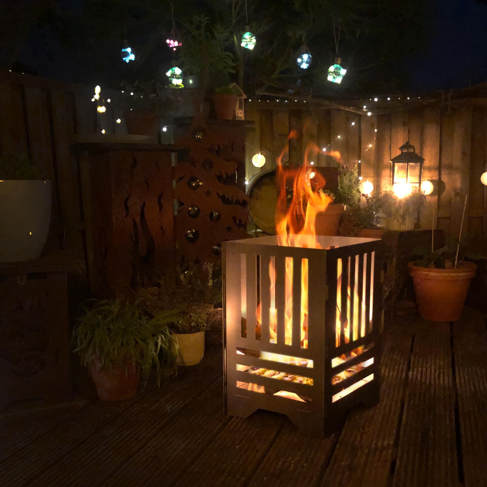 EXTRAVAGANT® Feuertonne Feuerstelle Feuerkorb Feuersäule für den Garten Terrasse Stahl Rostoptik Unikat Edelrost Geschenk Modern