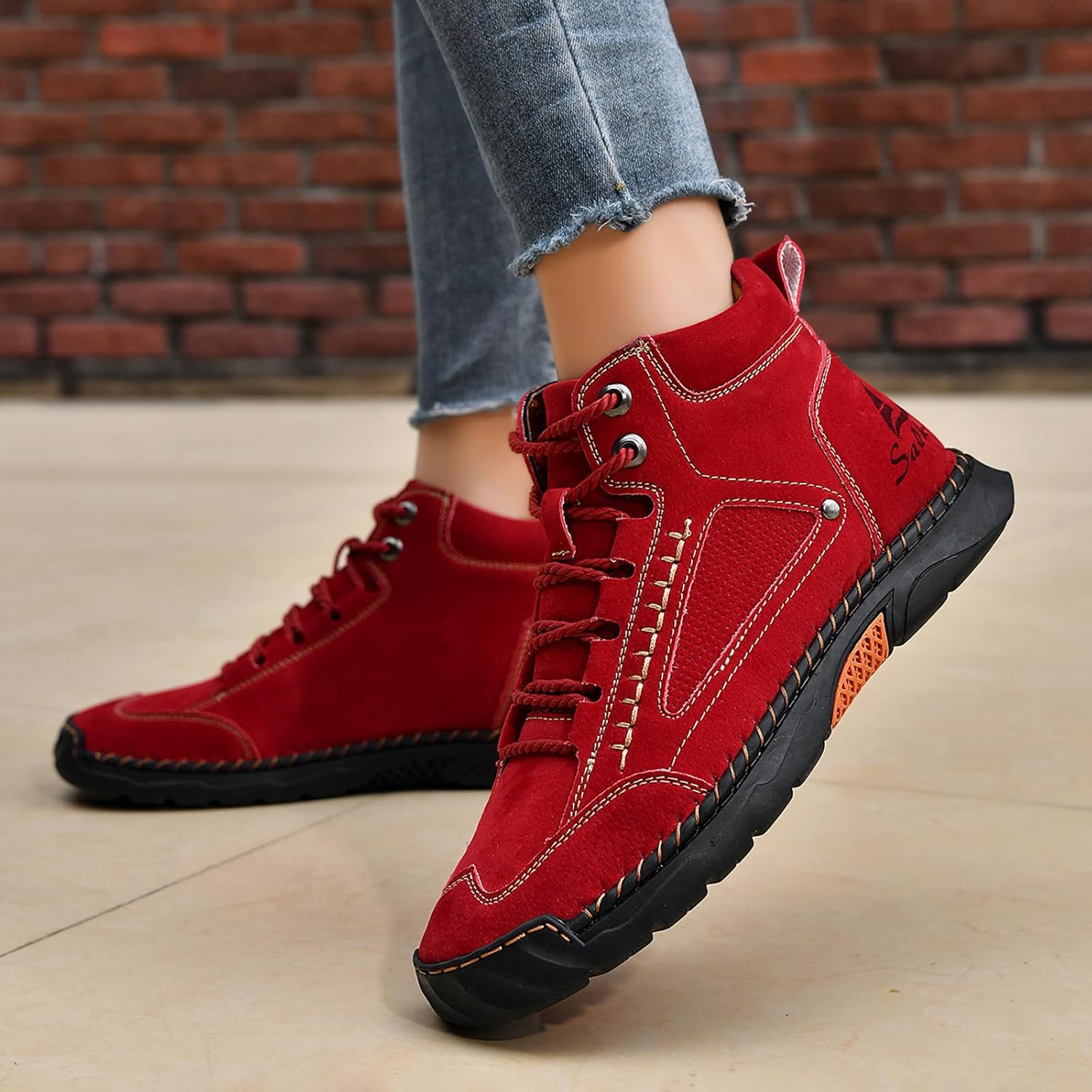 Women's Mid Top Hiking Sneakers,Trendy Comfort Hand-Stitched Leather Lace-Up Non-Slip Outdoor Travel Ankle-Support Boots