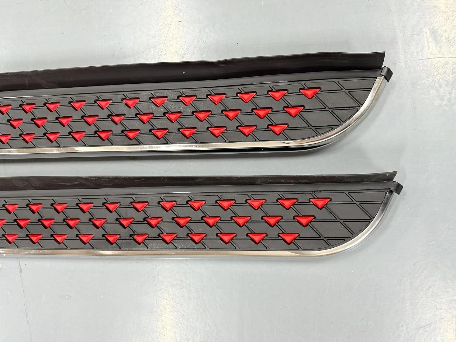 2PCS Black Running Board fits for Chevrolet Traverse 2024 2025 2026 Side Step Nerf Bars Rail Accessories Pedal Protector Aluminum with Brackets